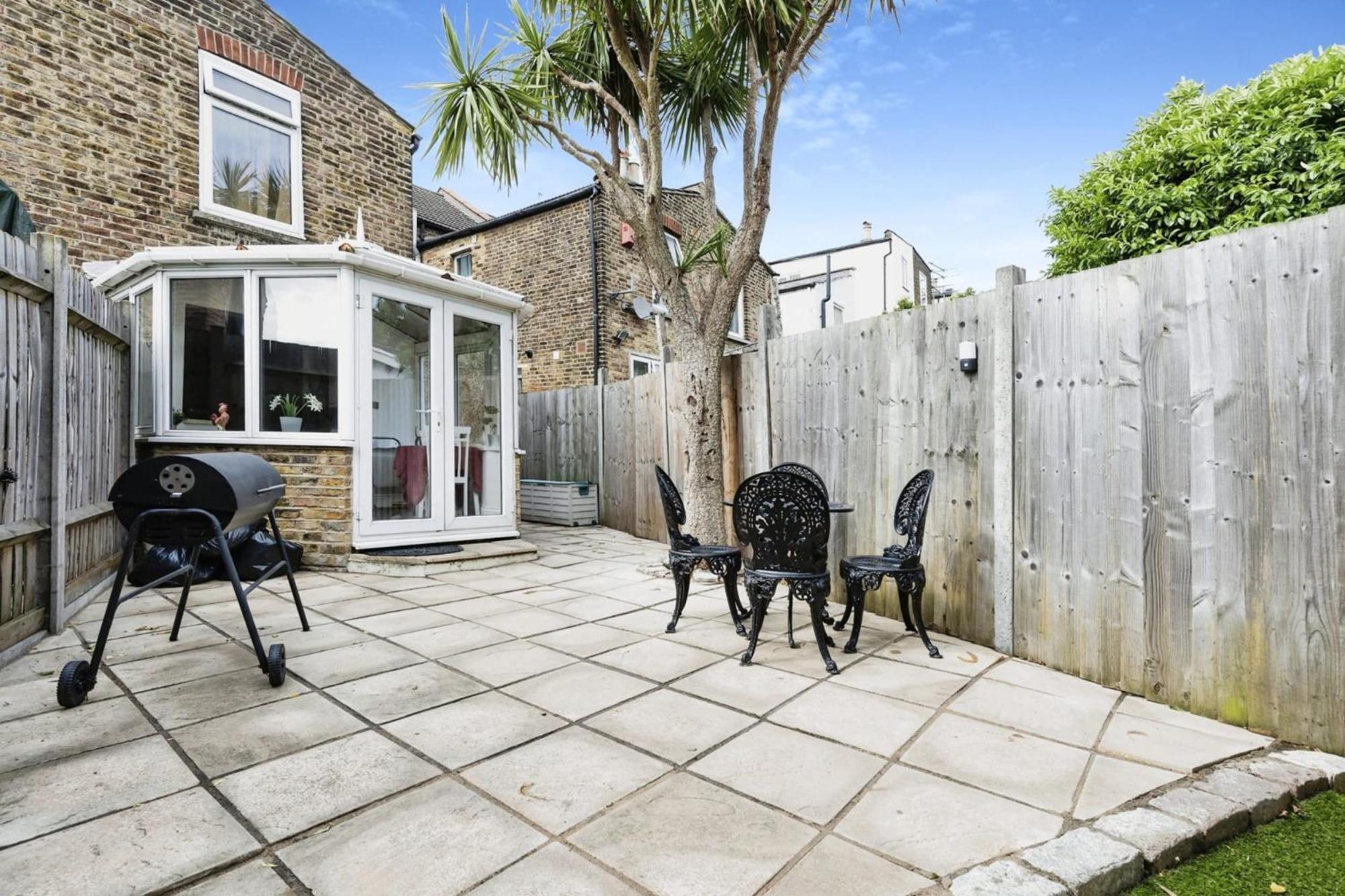 Holiday home Your Chic 3br Comfort And Style In