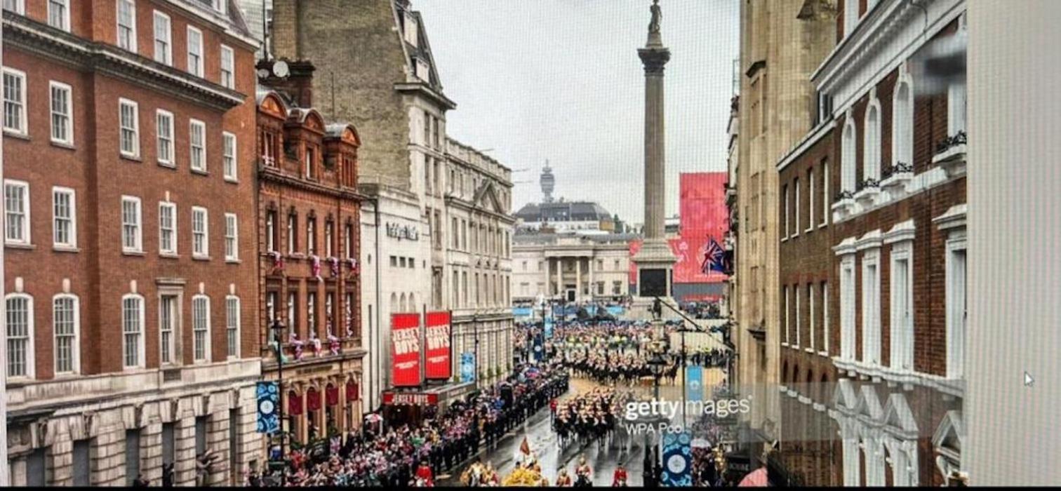Superb Near Buckingham Palace Apartment *