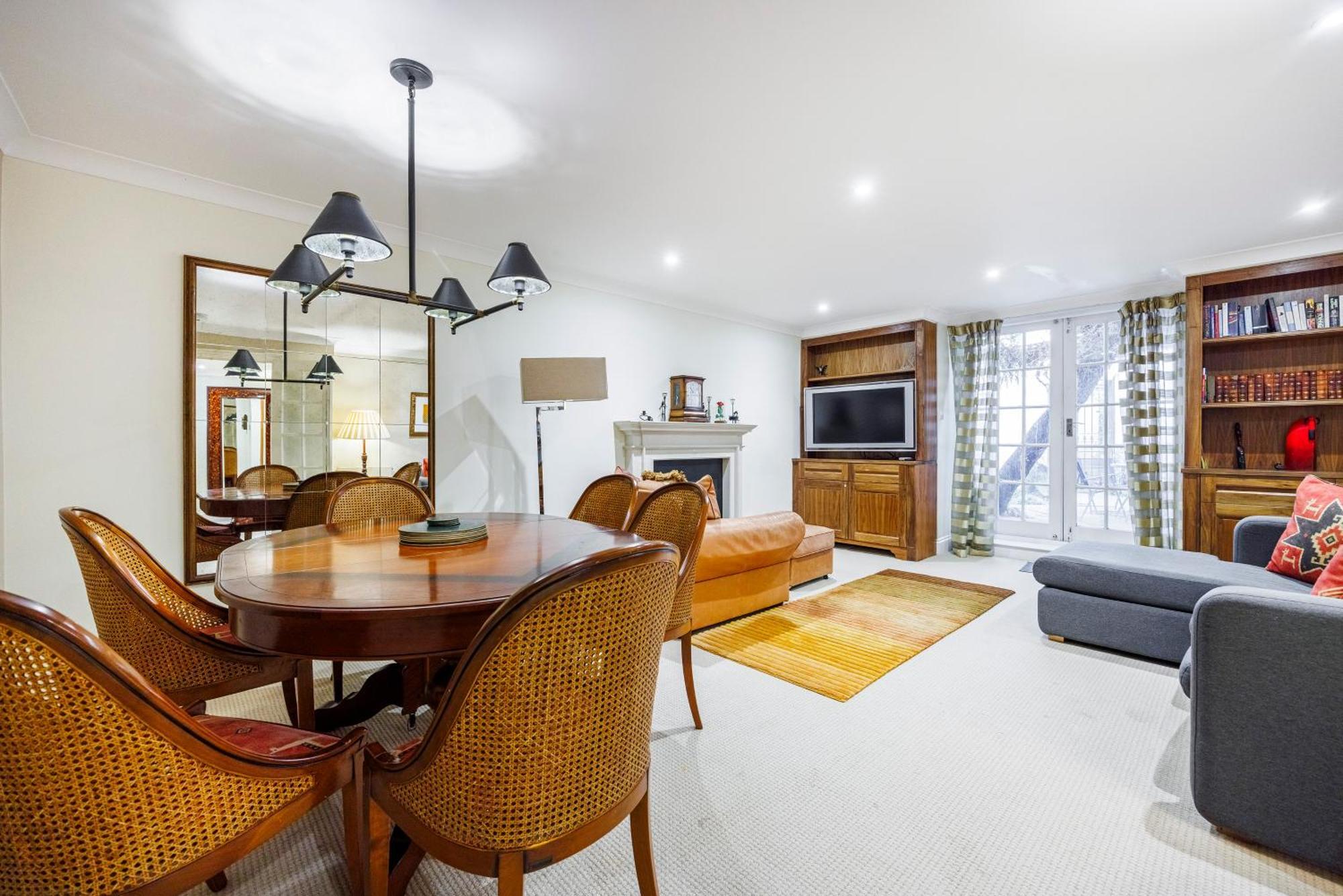 Hyde Park Hideaway Sleeps 6 * London