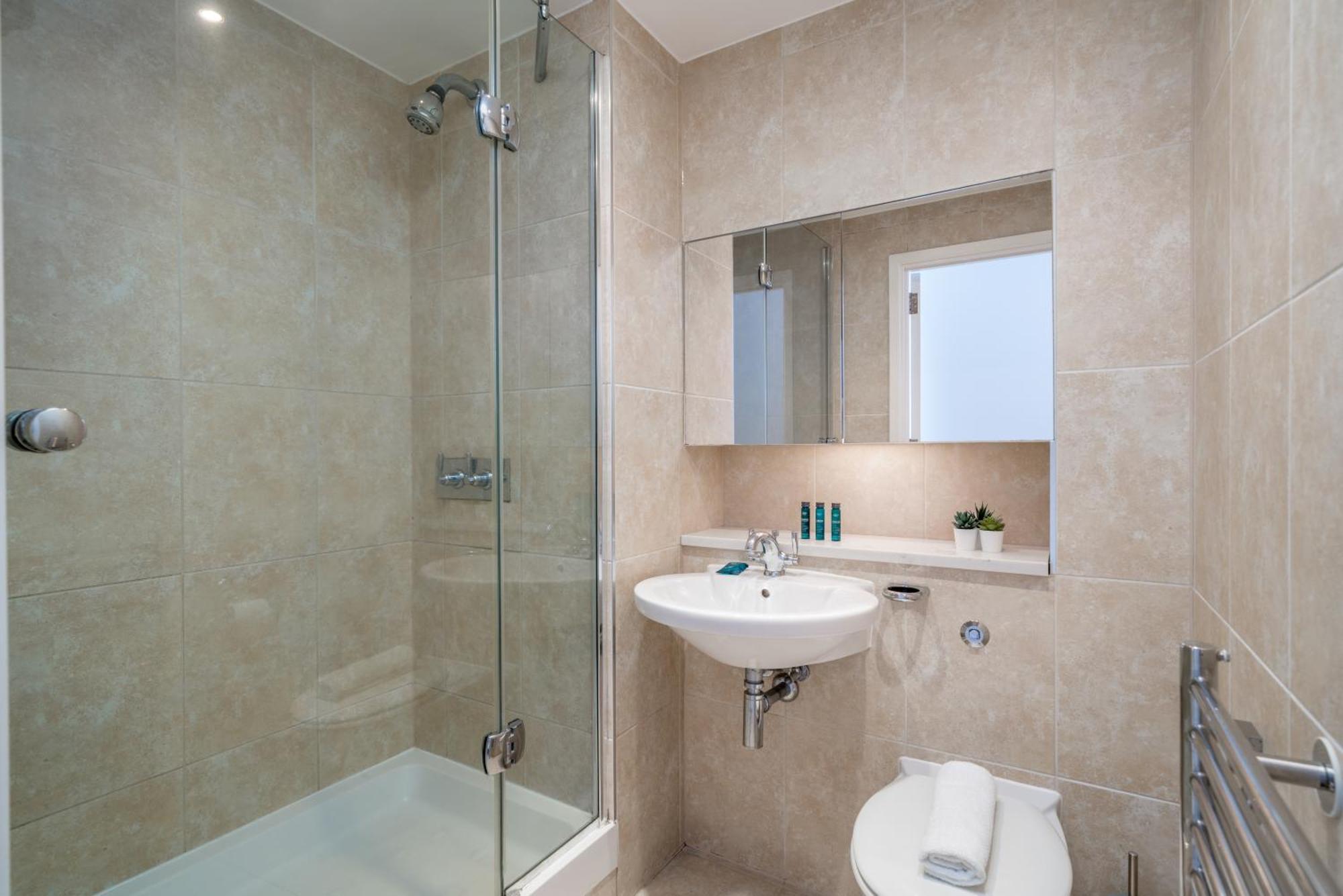 The Battersea Residences Apartamento