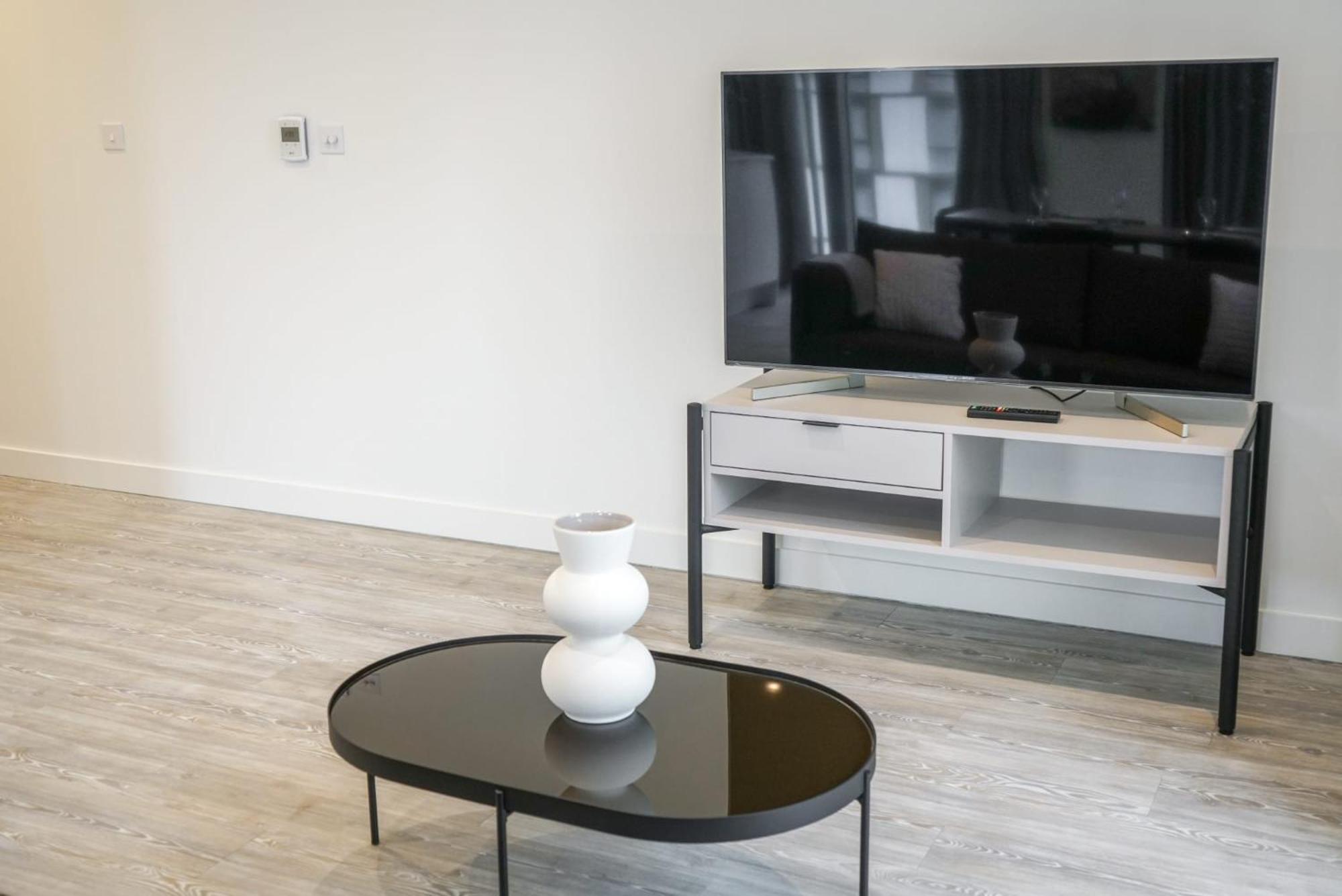 One And Two Bedroom At Coppermaker Square In Lively Stratford * Londres