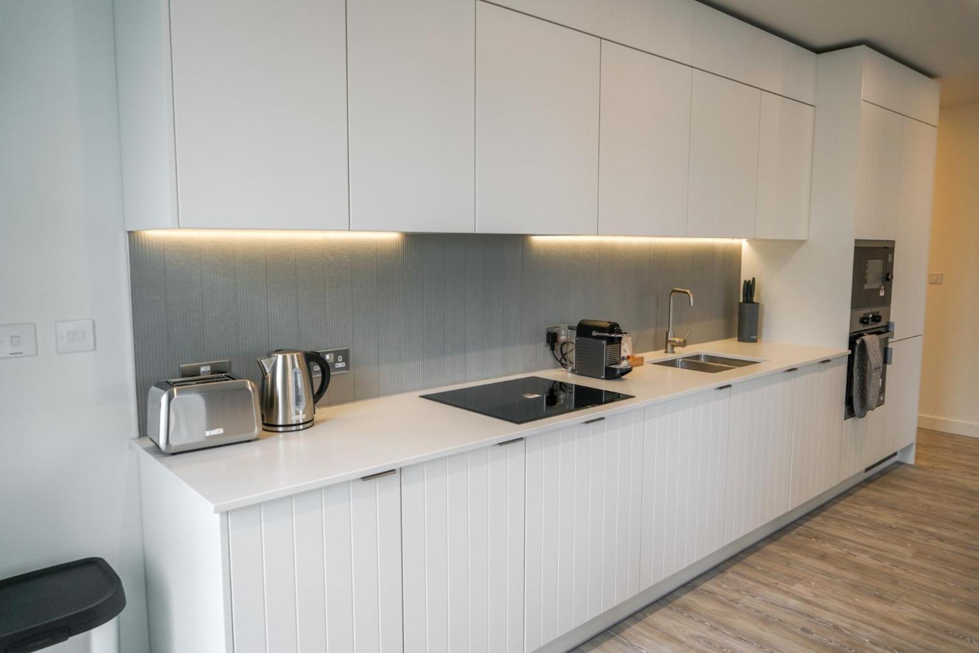 One And Two Bedroom At Coppermaker Square In Lively Stratford Aparthotel *