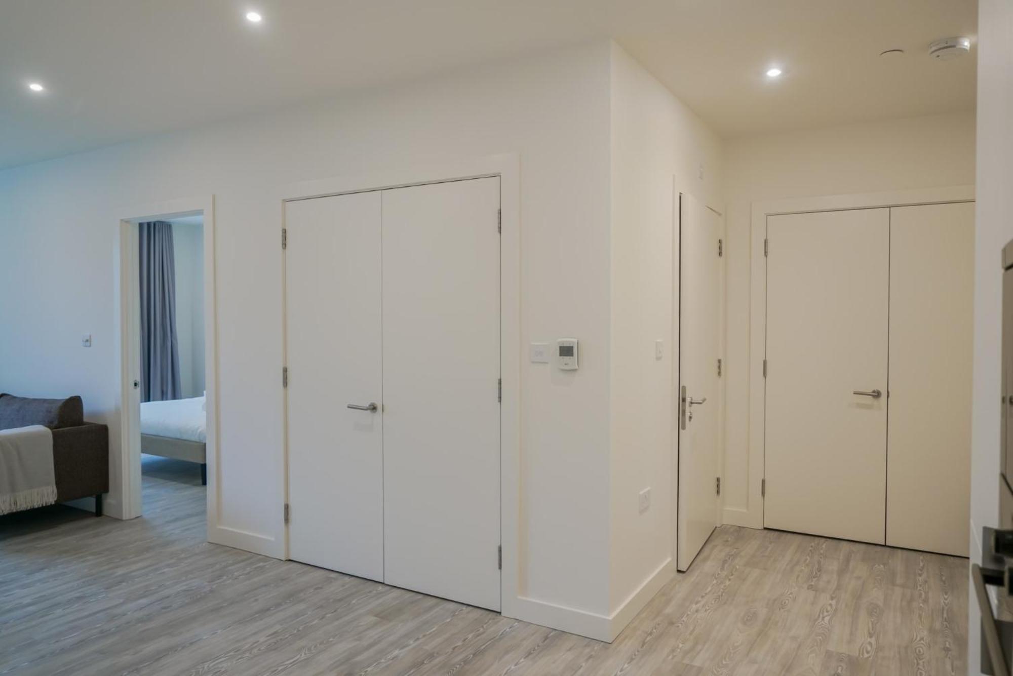 Aparthotel One And Two Bedroom At Coppermaker Square In Lively Stratford *