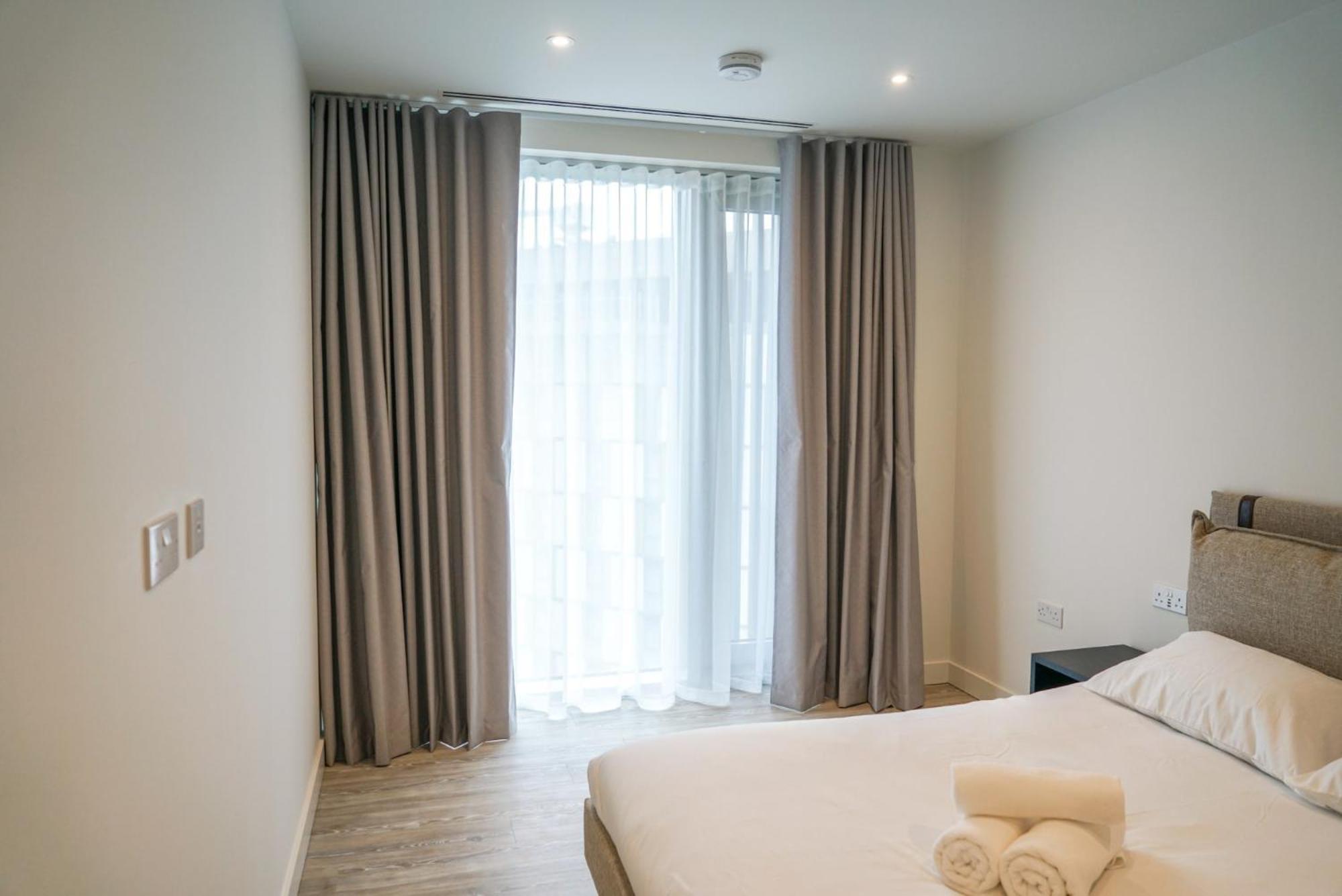 Aparthotel One And Two Bedroom At Coppermaker Square In Lively Stratford Londres