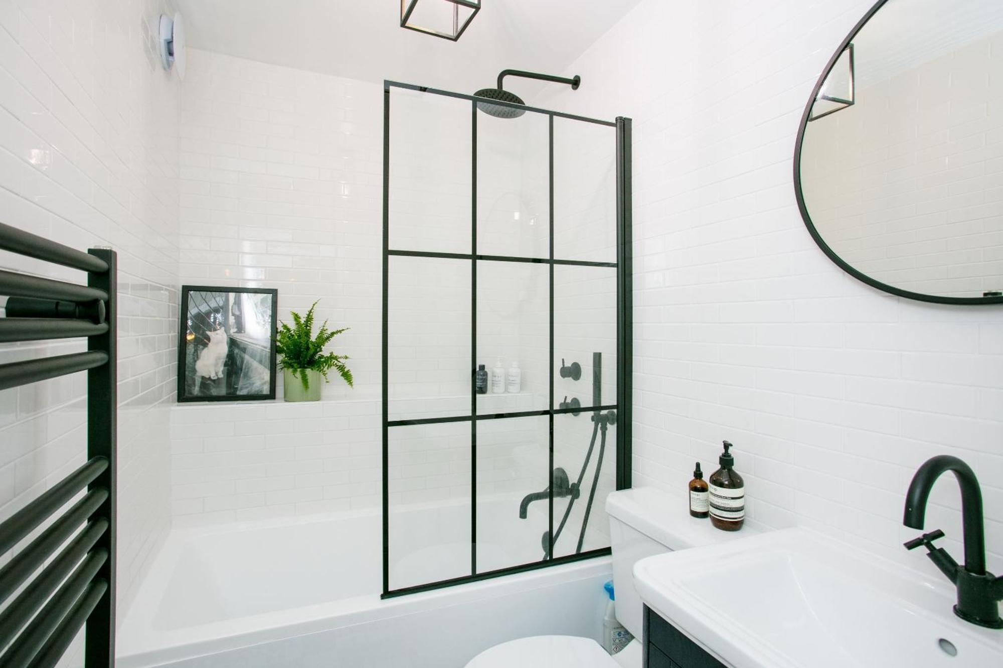 Modern Garden Camden Apartment