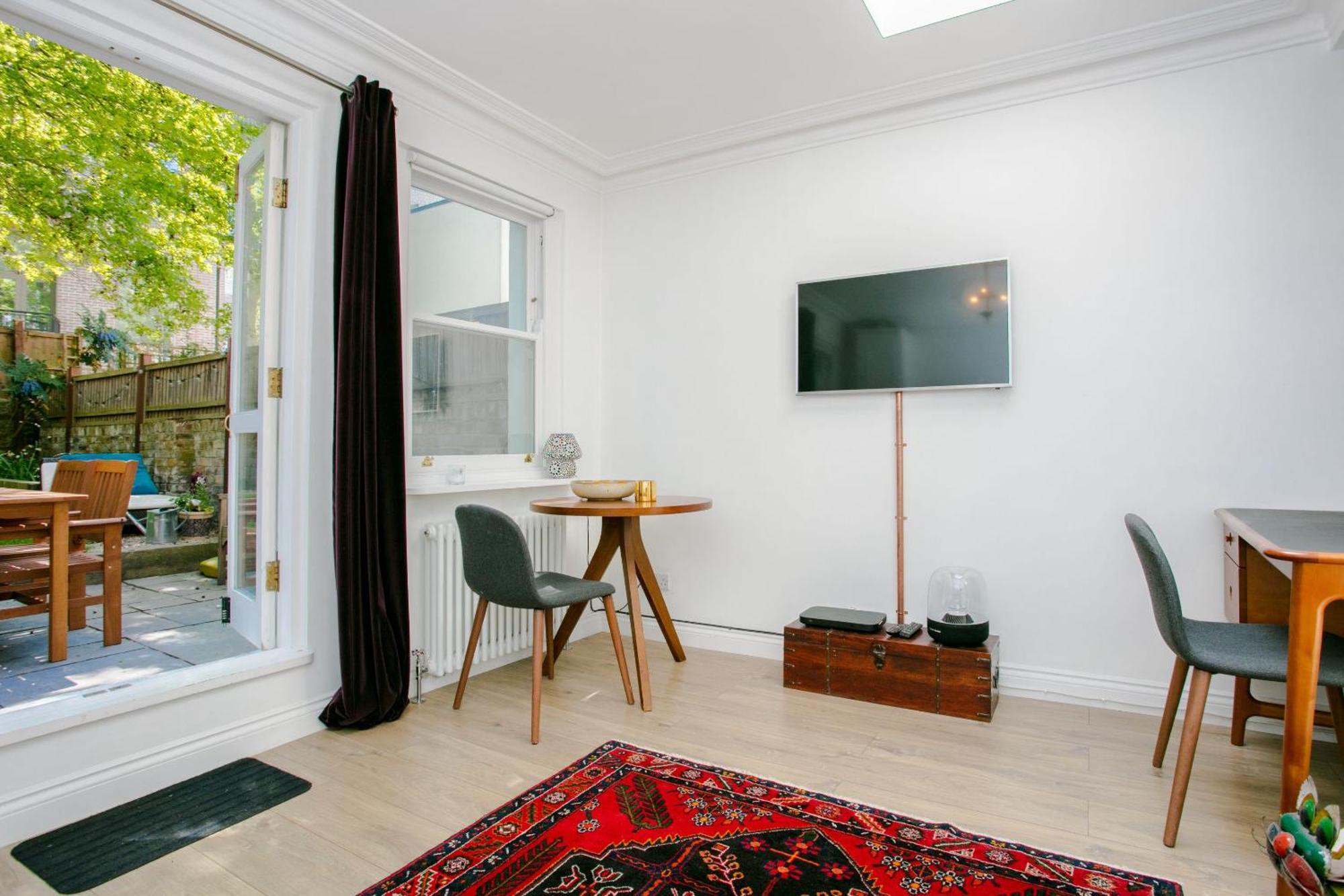 Apartment Modern Garden Camden London