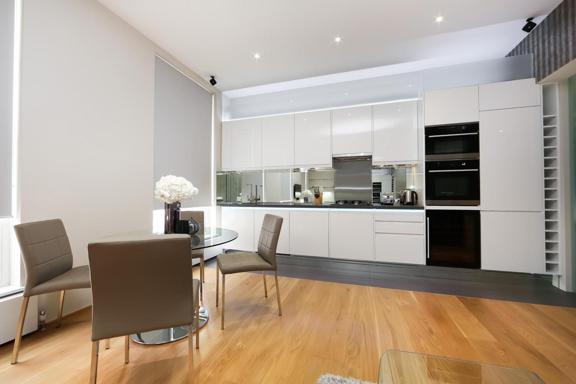 The Harrington - Gloucester Road - 3 Harrington Gardens London