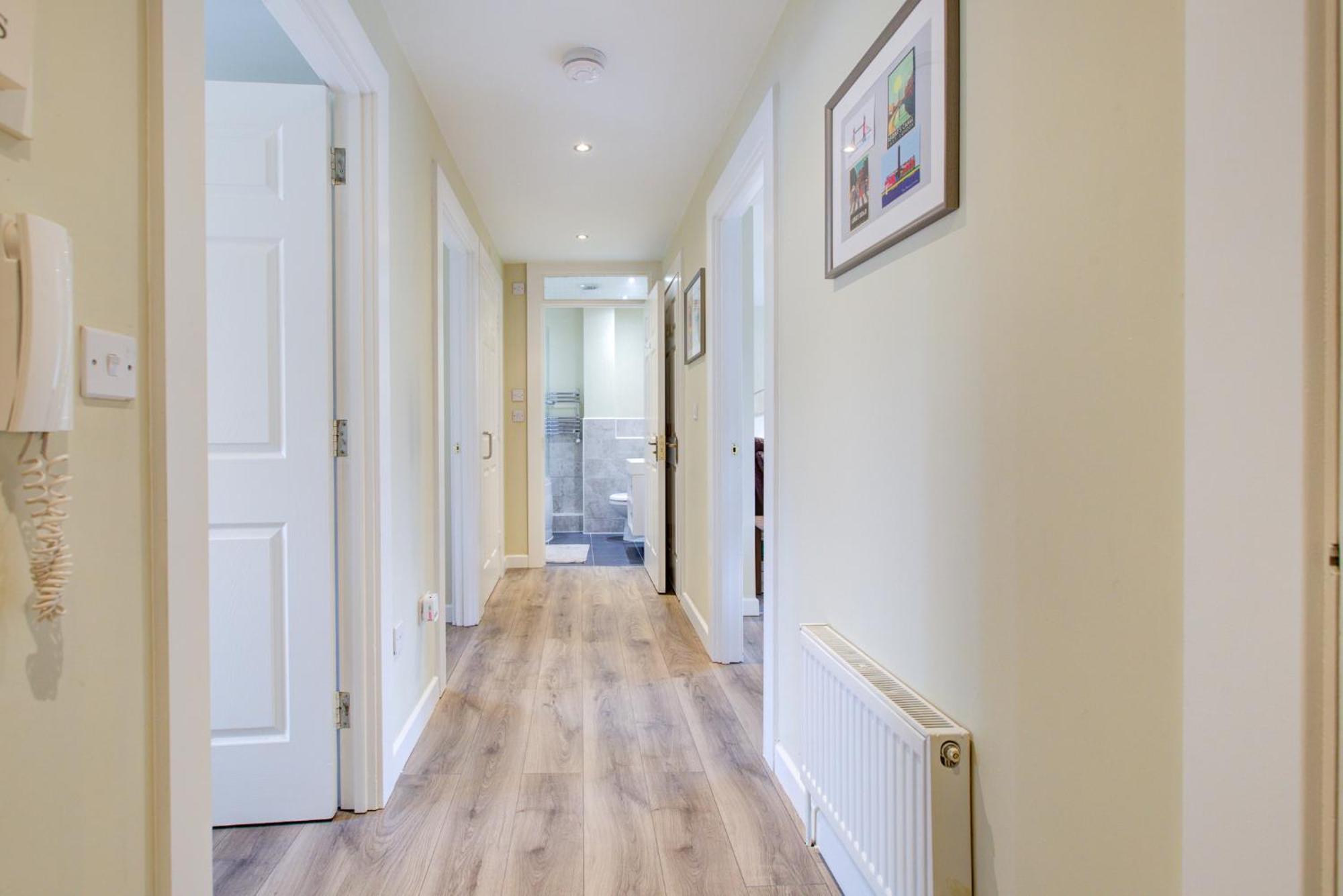Spacious & Modern 2 Bed Sleeps 5 In Walthamstow Apartamento *