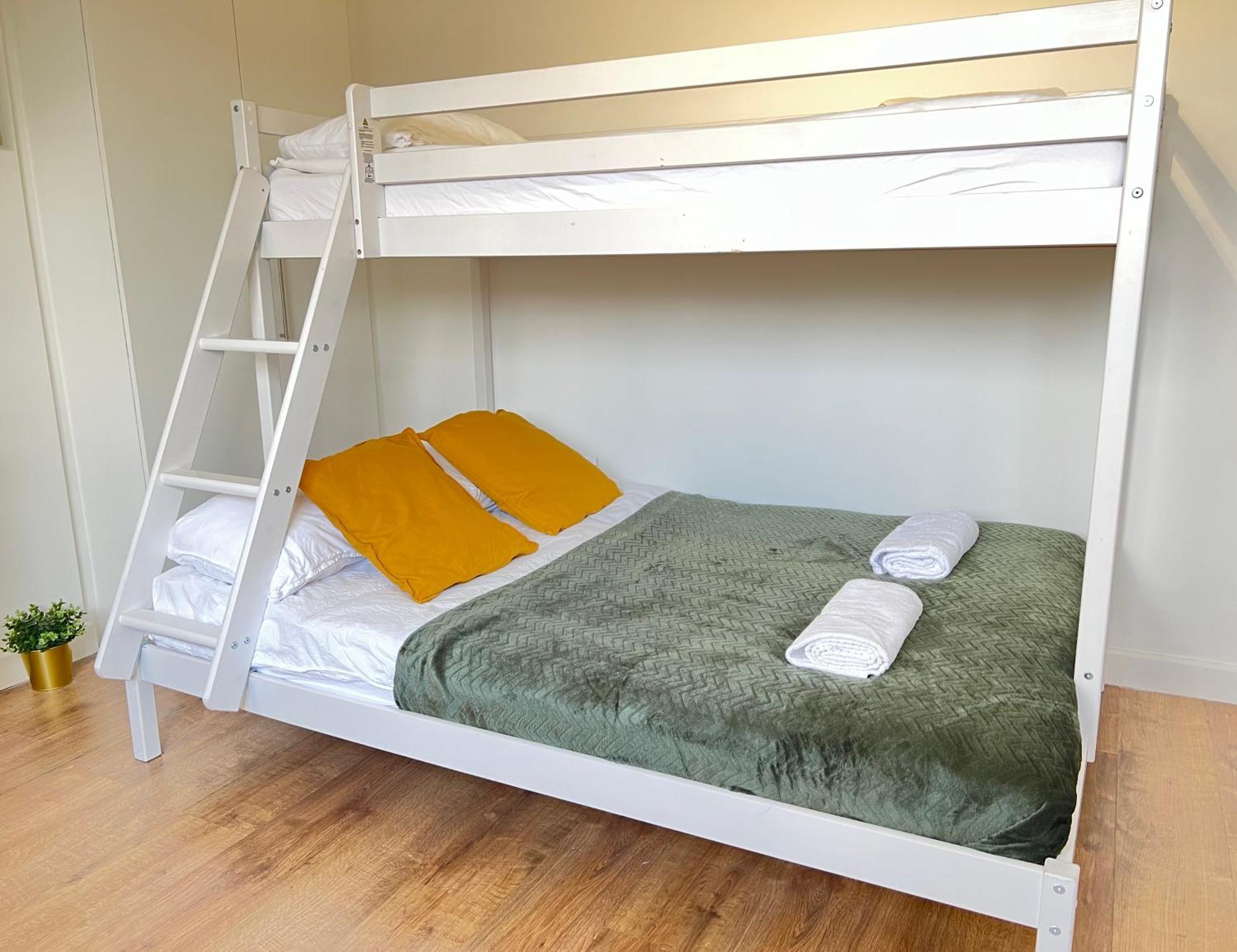 Central Budget Guest house