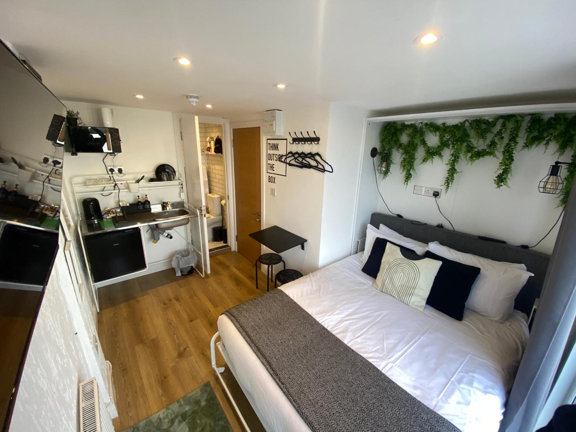 Innit Townhouse * London