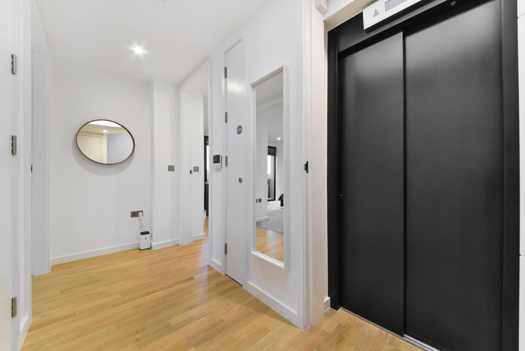The Vale - Luxury Apartment London