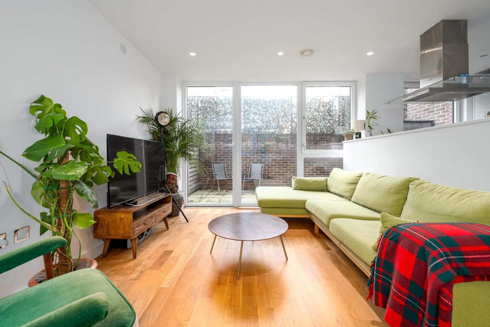 Guestready - Modern With Garden Apartment