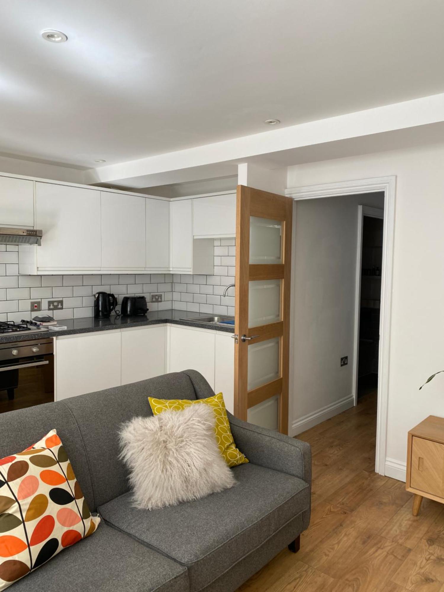 Stylish Garden Flat Apartment