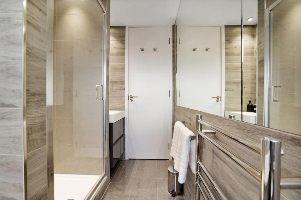 Apartment The Camden Bright & Beautiful 2-bed Retreat *