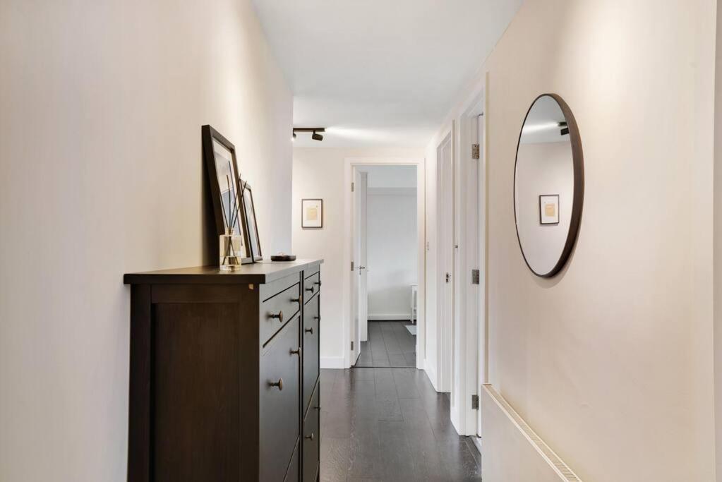 The Camden Bright & Beautiful 2-bed Retreat Apartment *