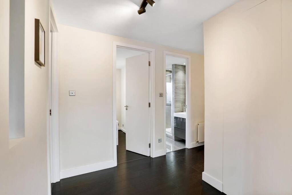 The Camden Bright & Beautiful 2-bed Retreat Apartment