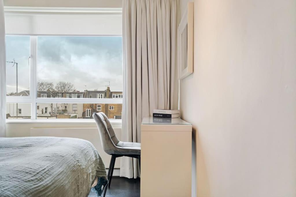 The Camden Bright & Beautiful 2-bed Retreat London