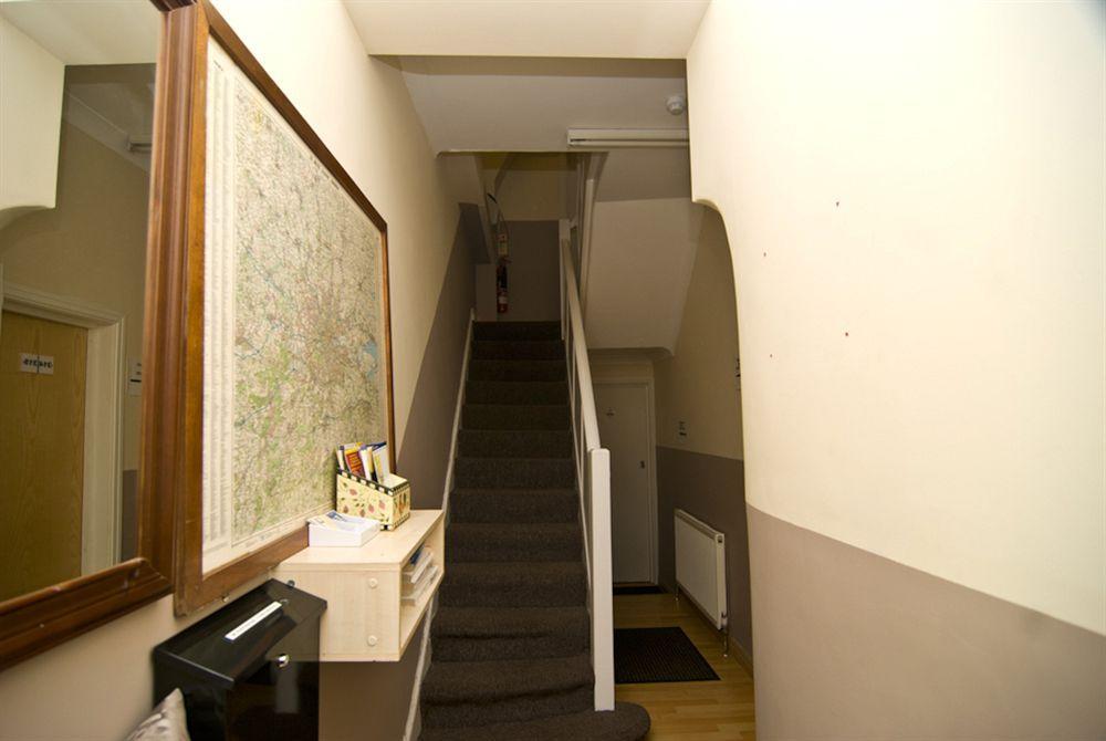 Holland Park Grove 3* London