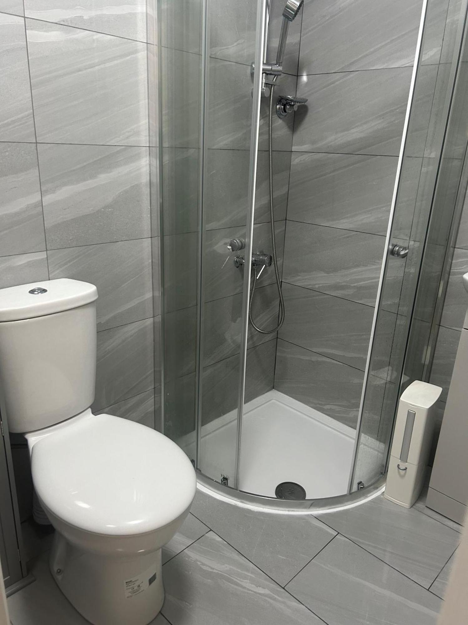 Guest house London Holiday Home *