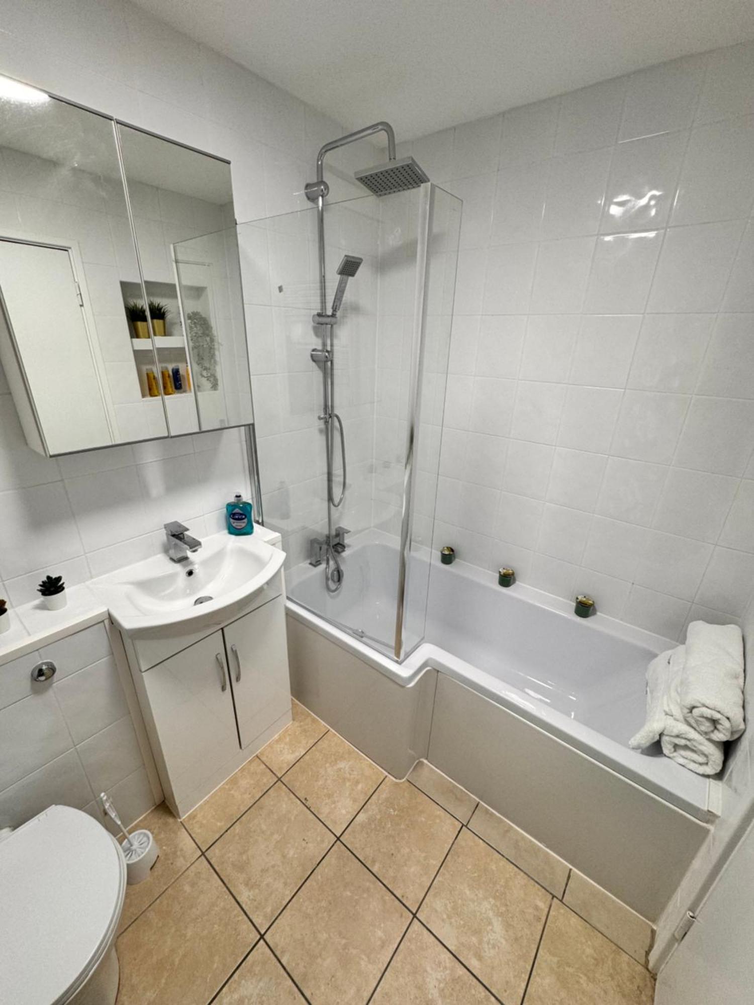 Luxury 2 Bhk In Canary Wharf *