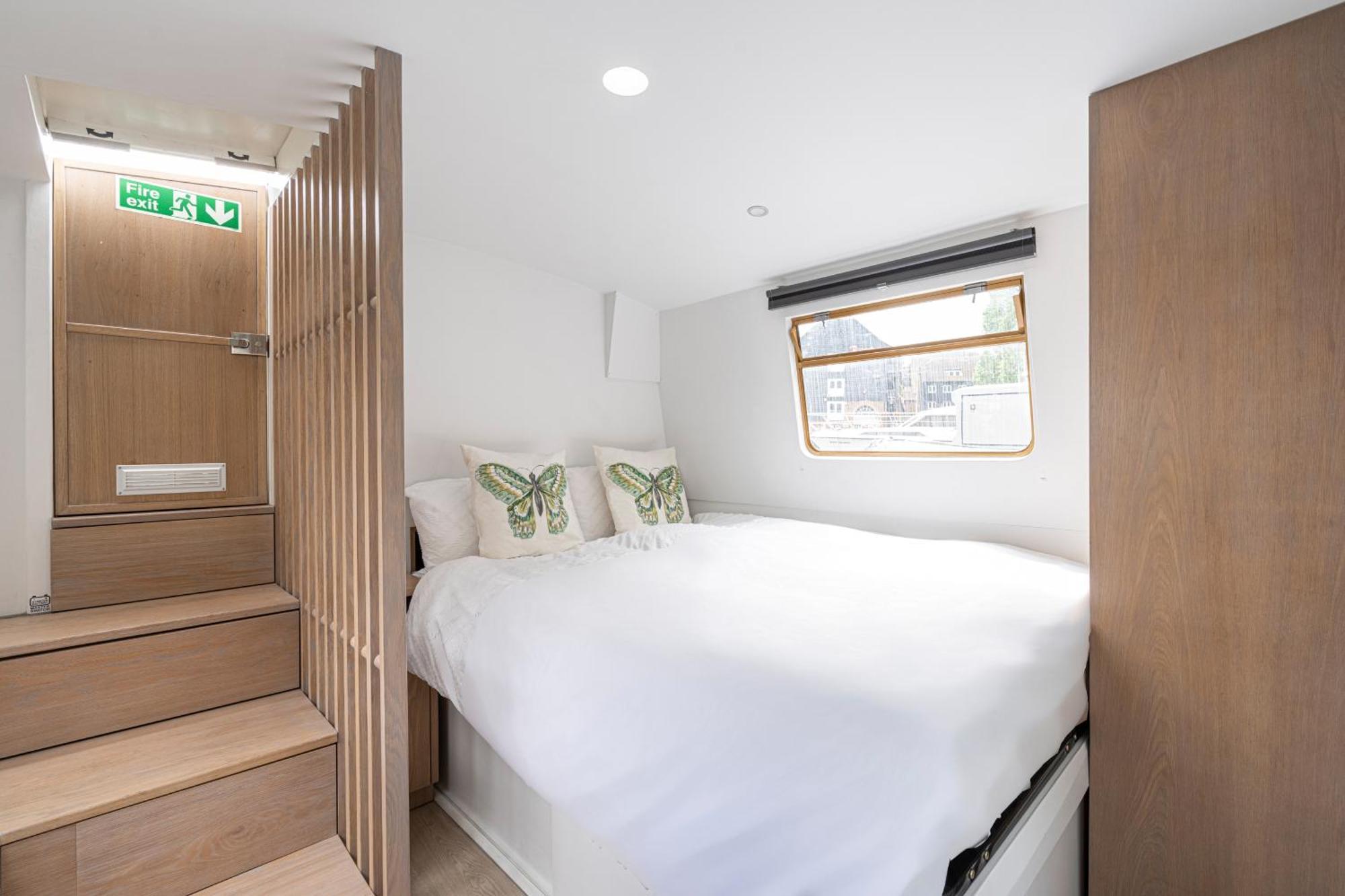 Serenity In The Heart Of Botel *