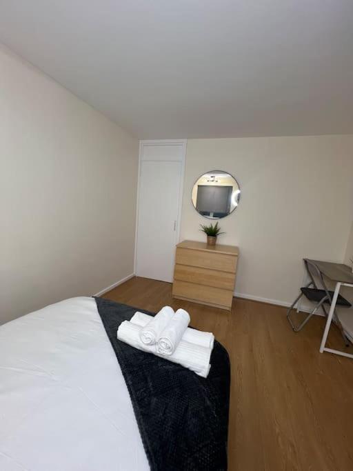 2 Bed Flat With Easy Access To Excel, Central London, City Airport, O2 Apartamento