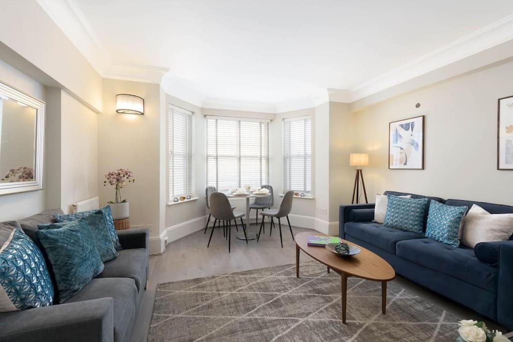 Beautiful Royal Borough Apartment *