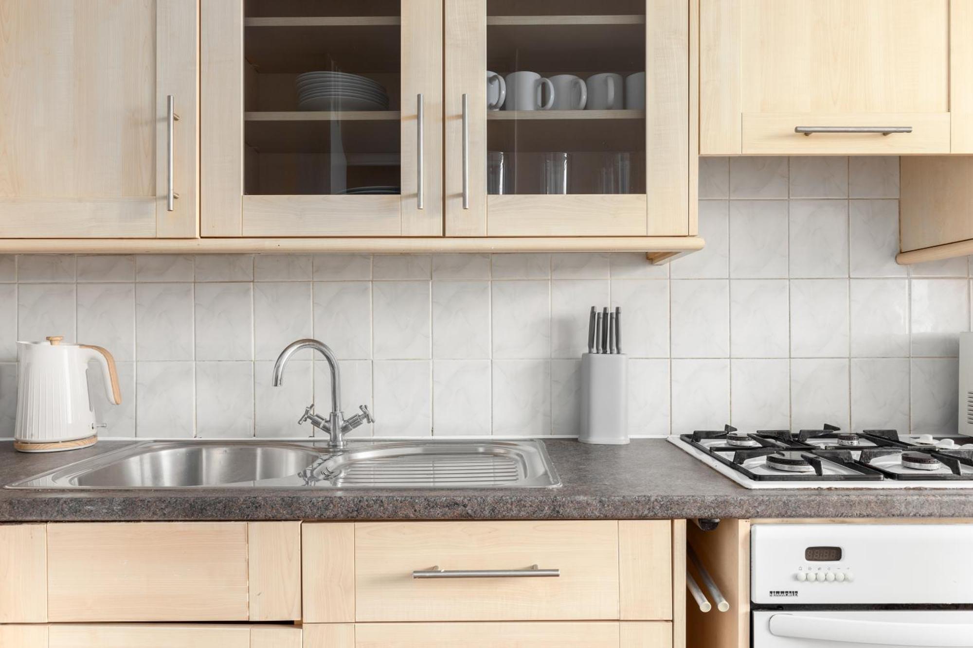 The Bermondsey Apartment *