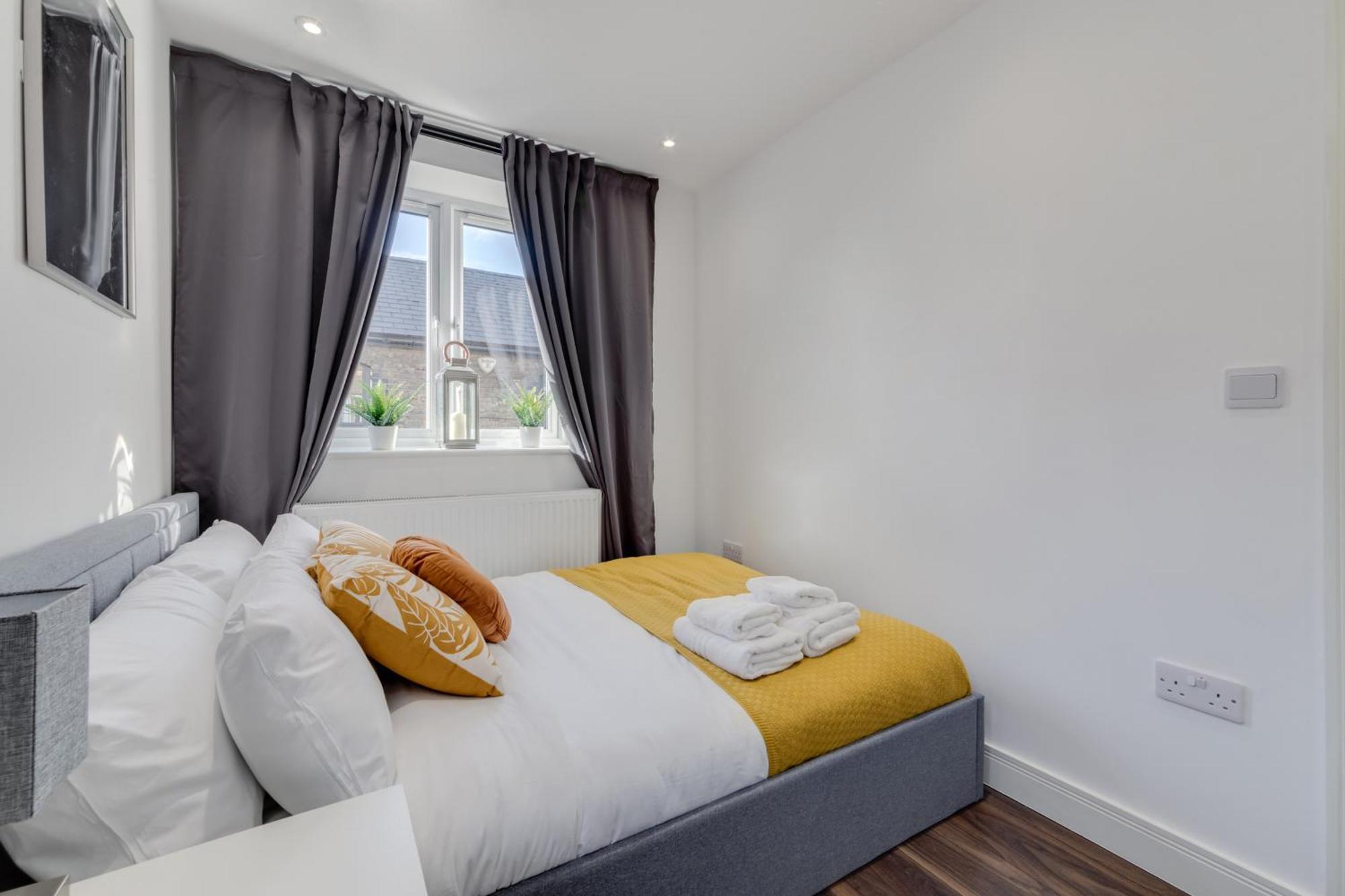 Modern 1 Bed - Nine Elms, Battersea * London