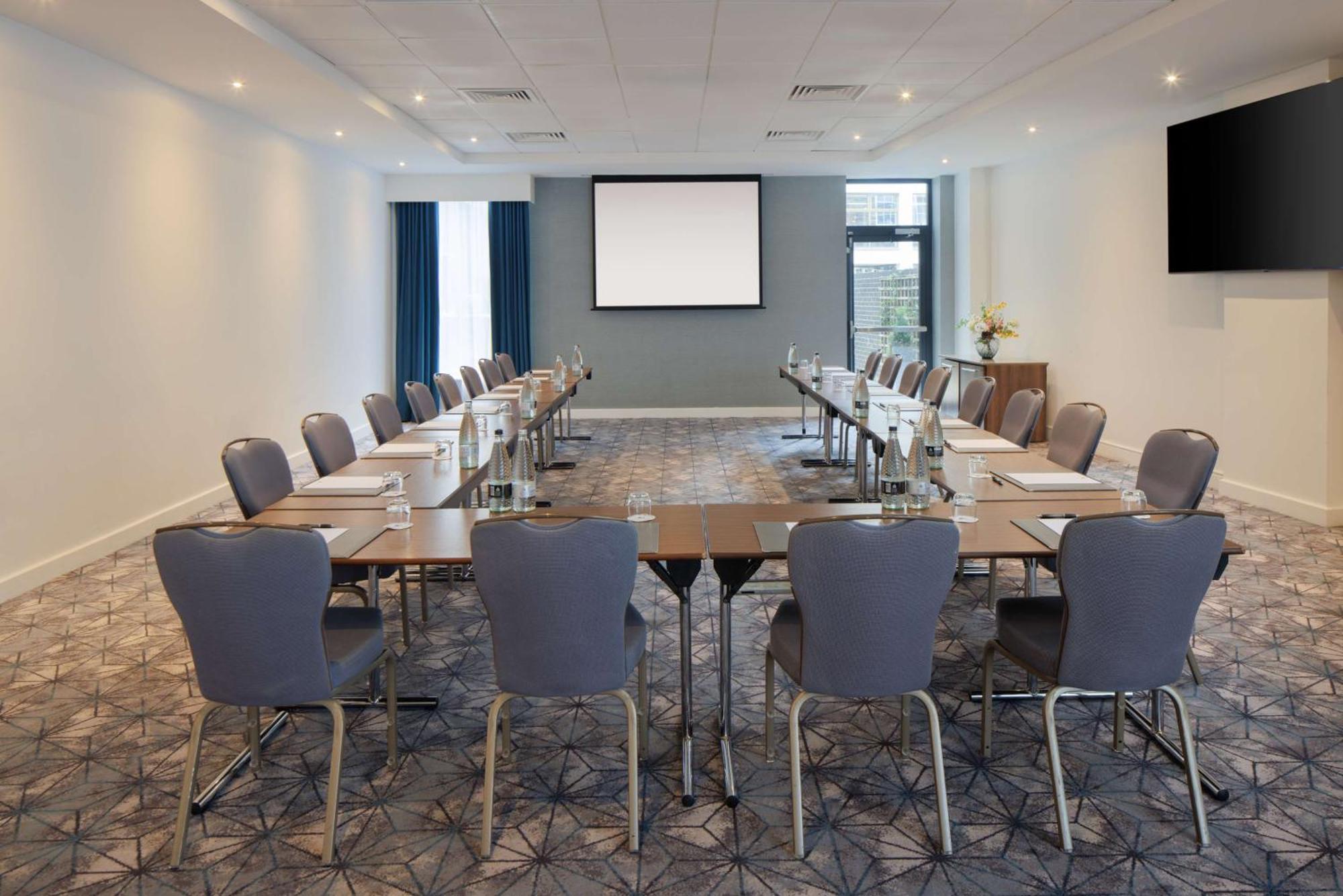 Hotel Doubletree By Hilton Angel Kings Cross London
