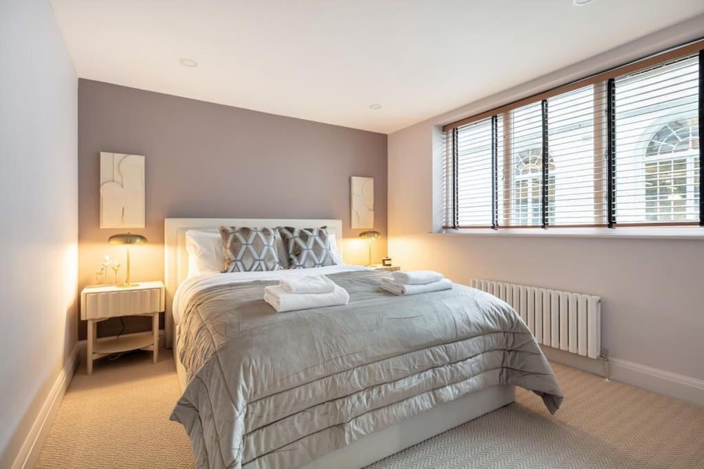 Apartment Prime Covent Garden Gem With Air-con