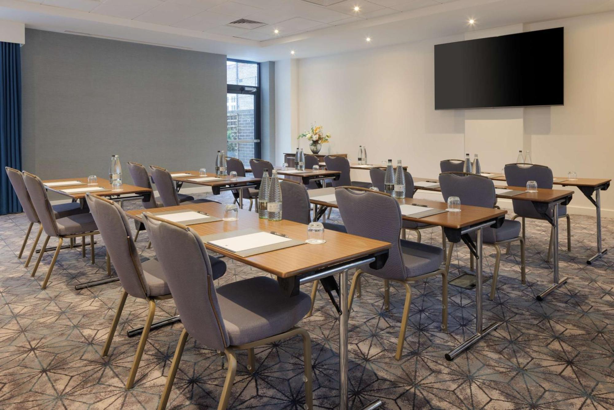 Doubletree By Hilton Angel Kings Cross 4*