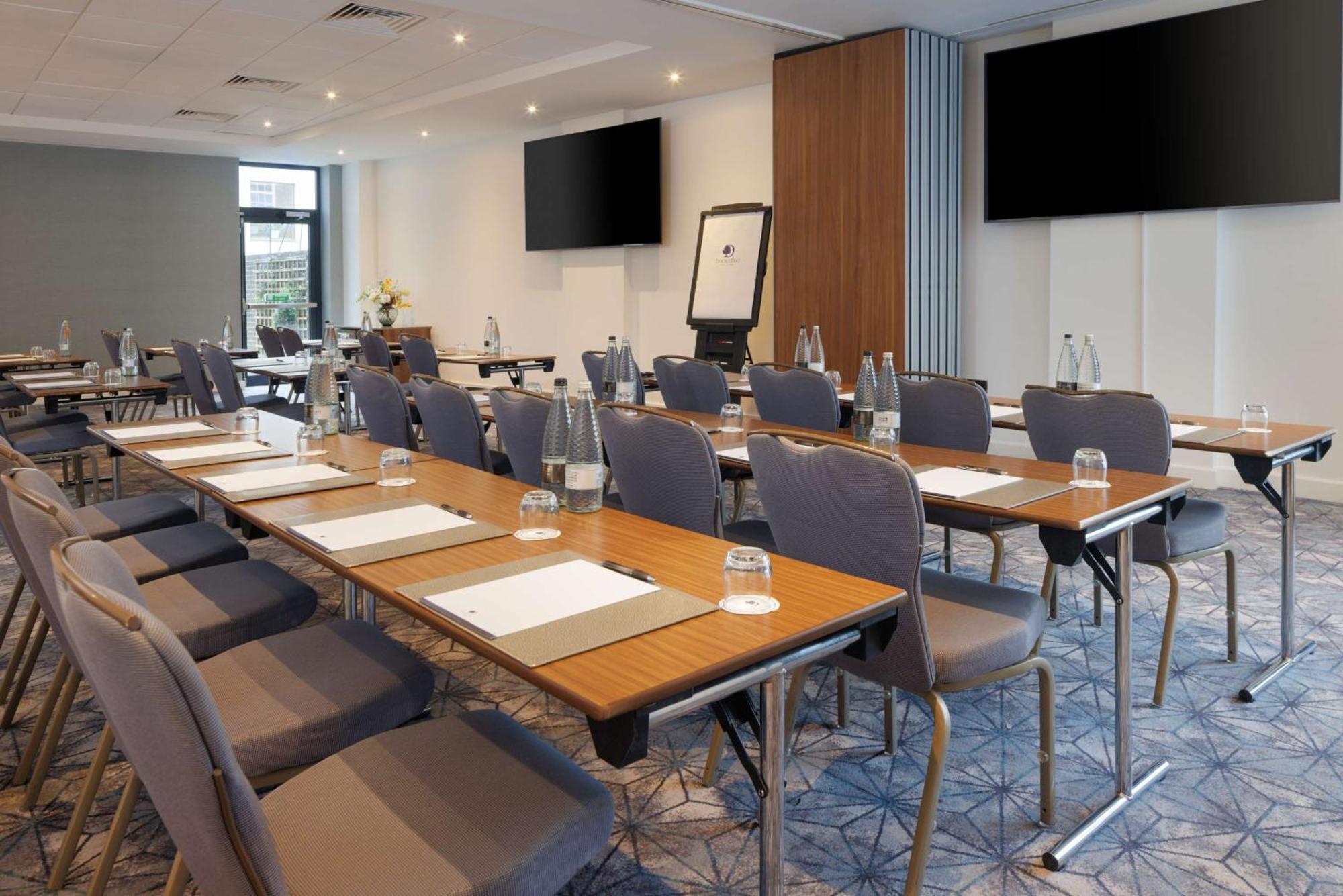 Doubletree By Hilton Angel Kings Cross Hotel 4*