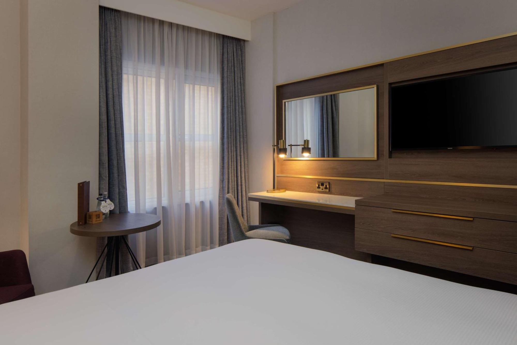 Doubletree By Hilton Angel Kings Cross London
