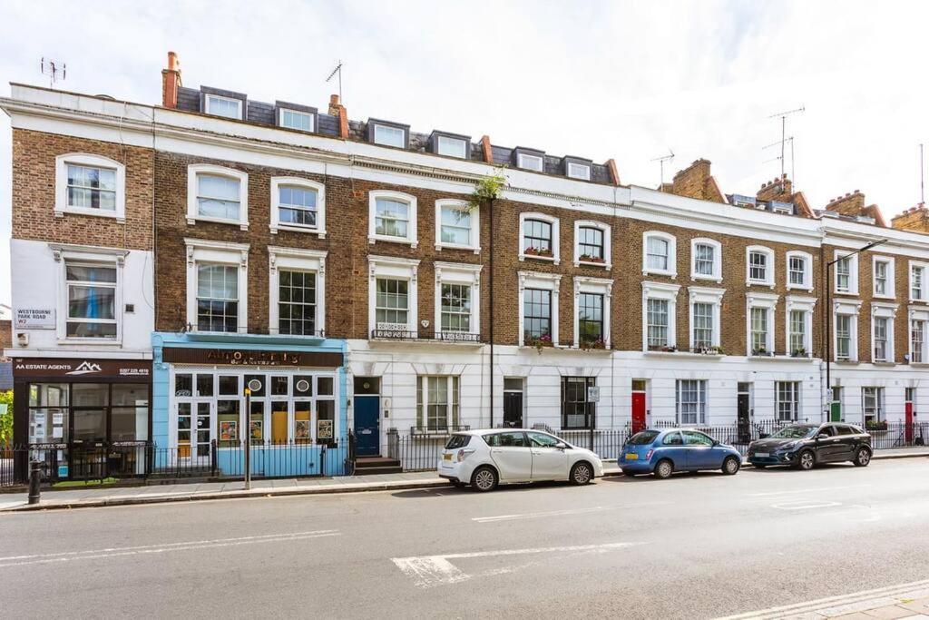 2-bedroom Split-level In Notting Hill Apartment