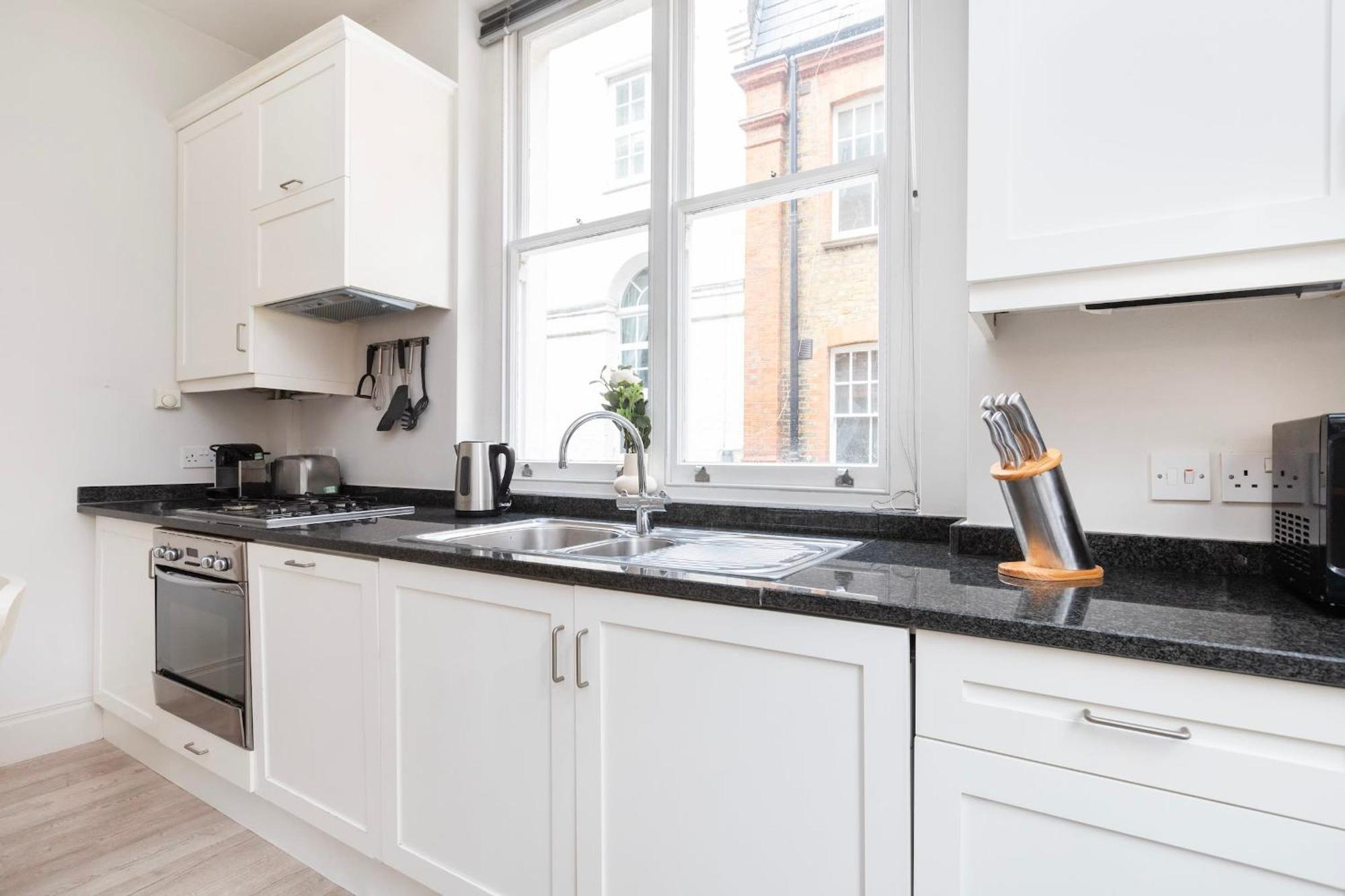Heart Of London's Holborn - Cityapartmentstay Apartment