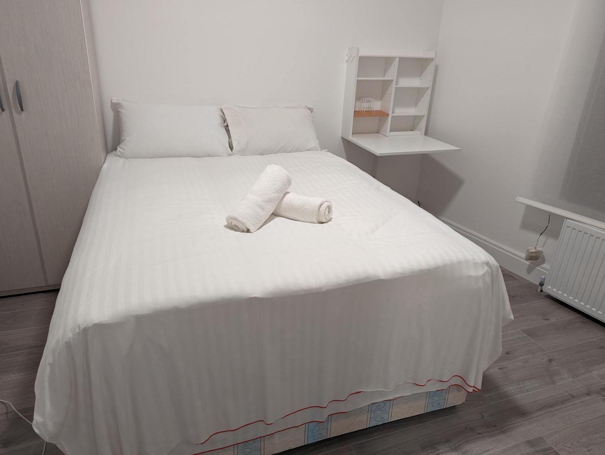 Mile End Guest house