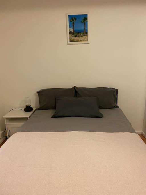 Apartment Entire Flat With A Big Living-room, Bedroom, Kitchen, And Bathroom