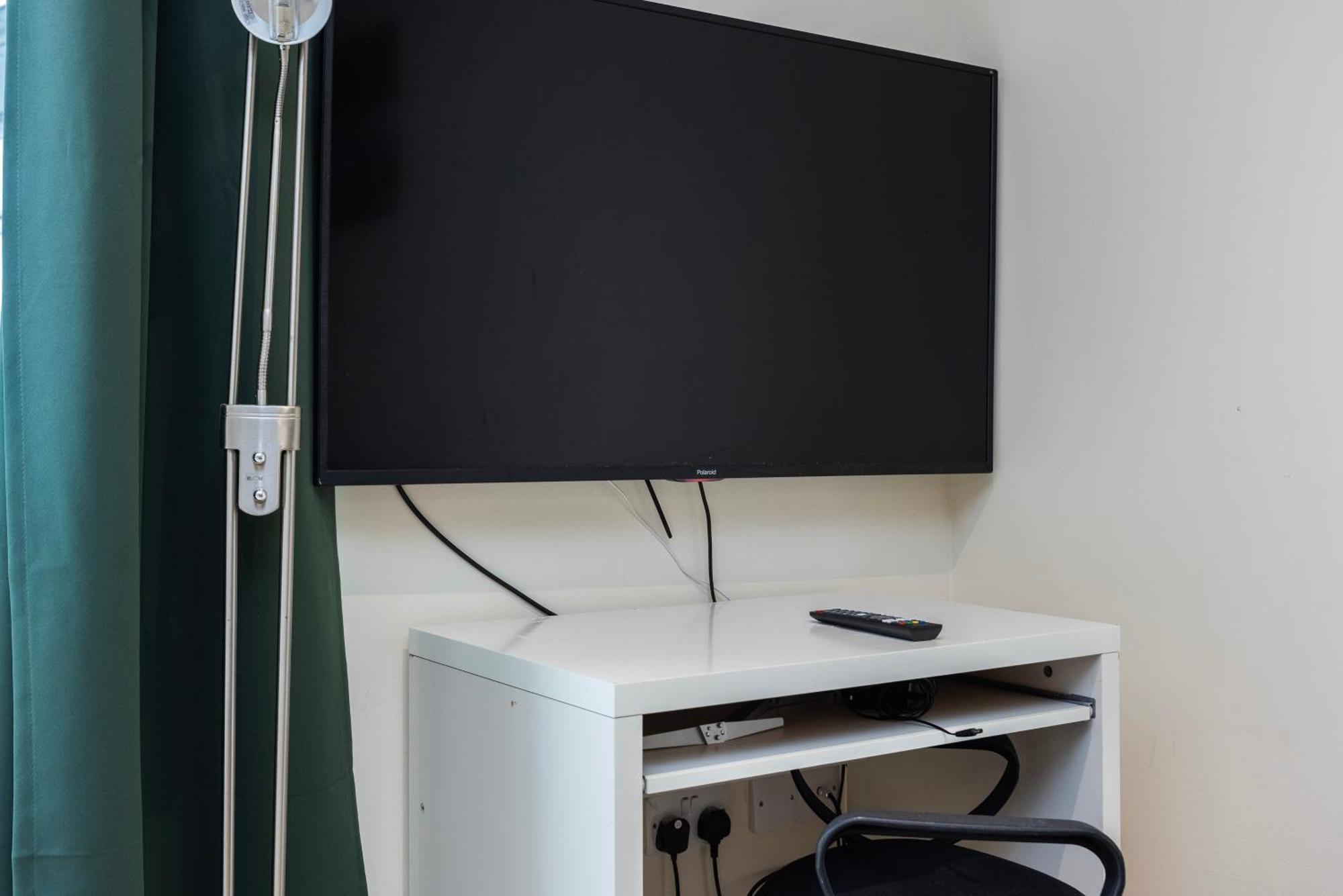 Heads On Bed - Docklands Canary Wharf Excel Apartamento *