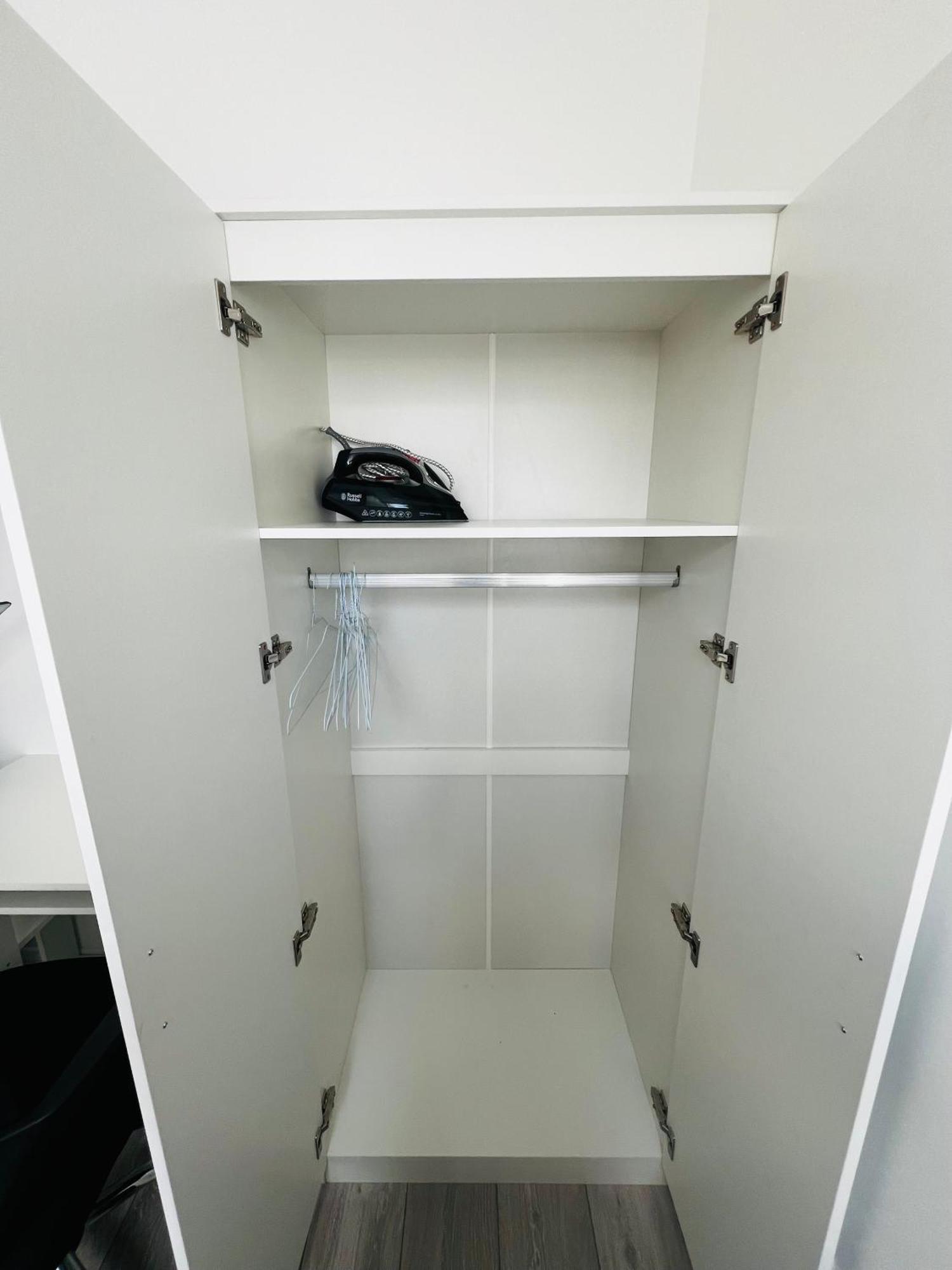 Ivory Penthouse Next To Wembley Stadium By Imperia London
