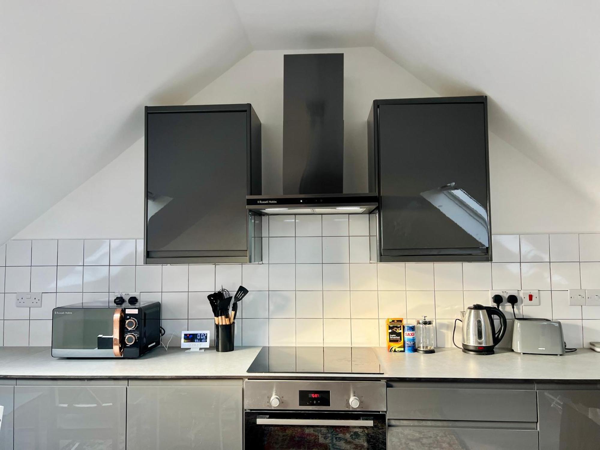 Ivory Penthouse Next To Wembley Stadium By Imperia *