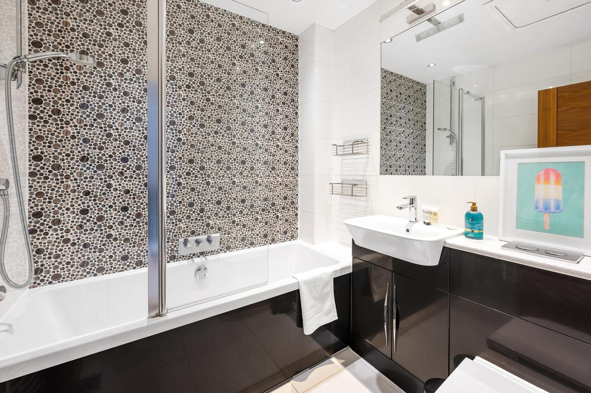 Casa Italia Near Sloane Square - Ac Bedrooms London
