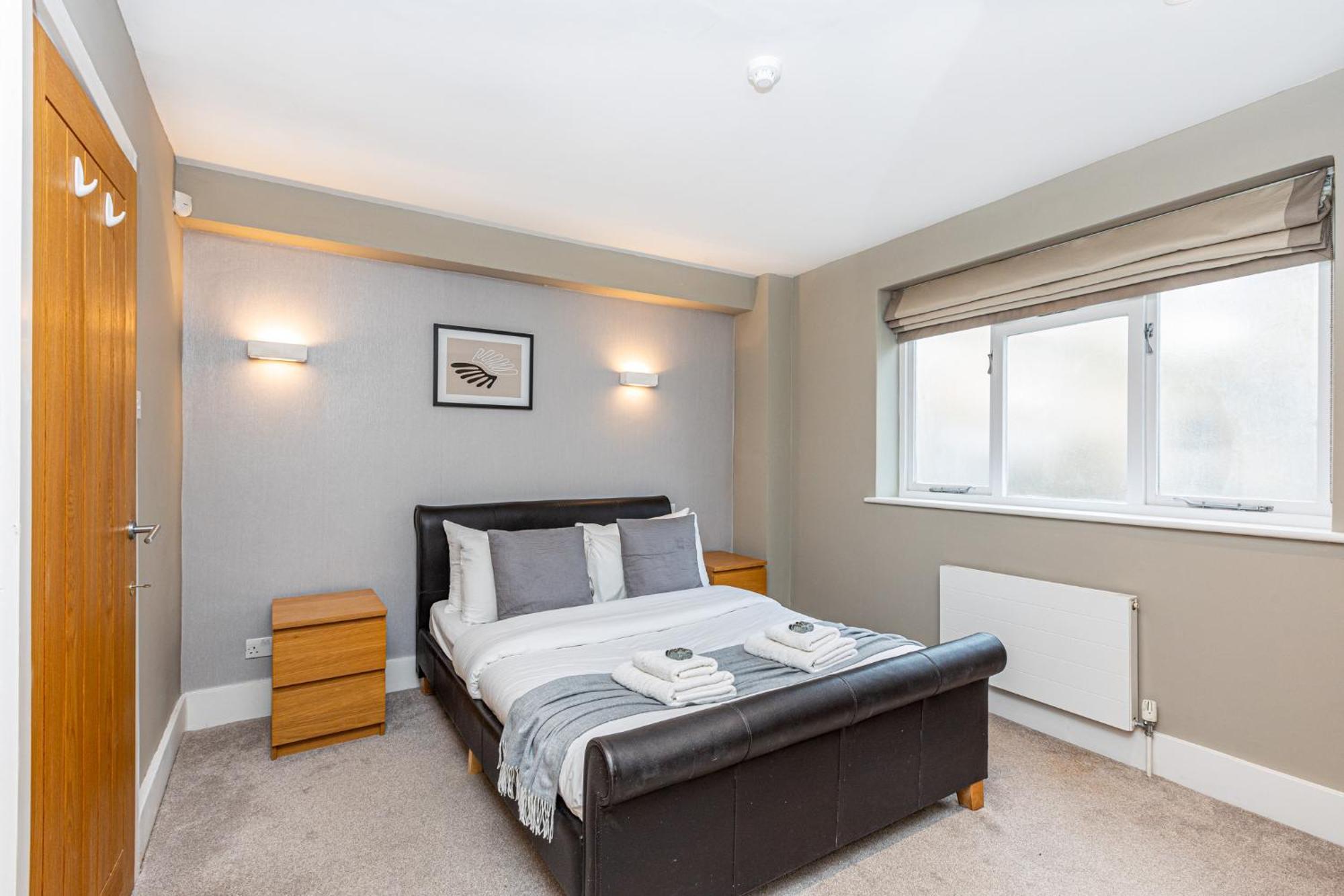 Fantastic Multilevel 3br, Vibrant Angel, 5min Tube