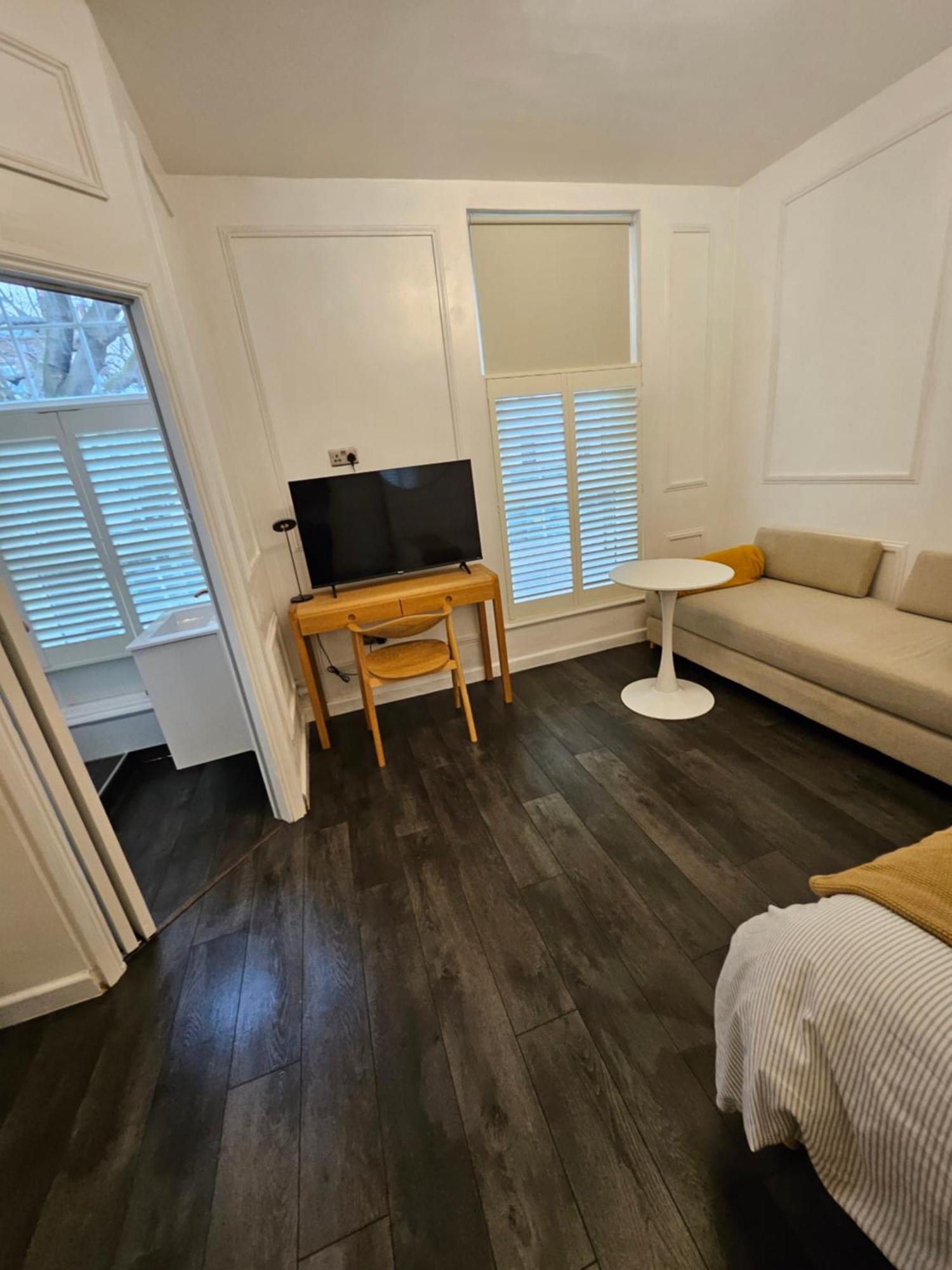 In Apartment London