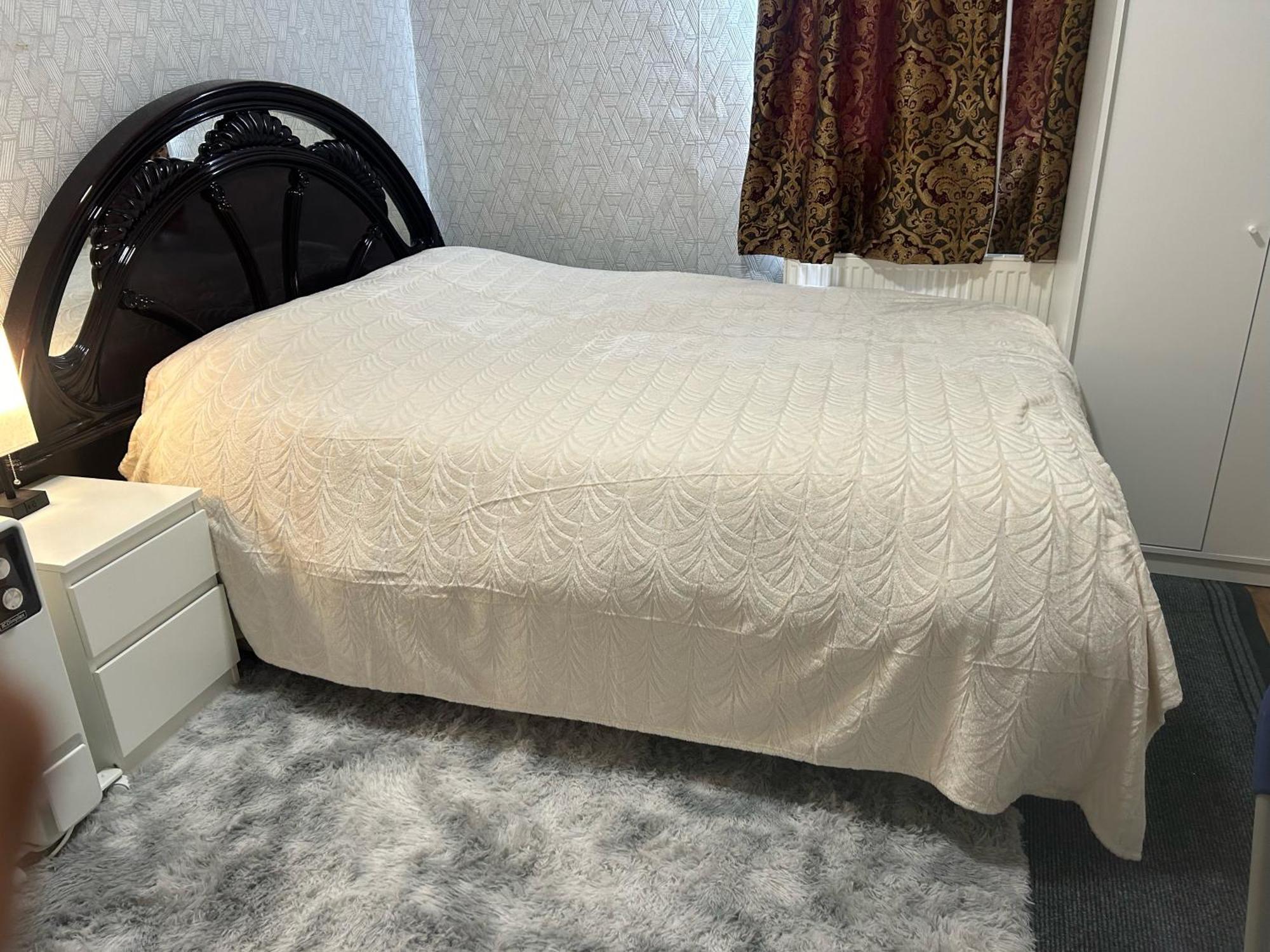 Guest house London Holiday Home *