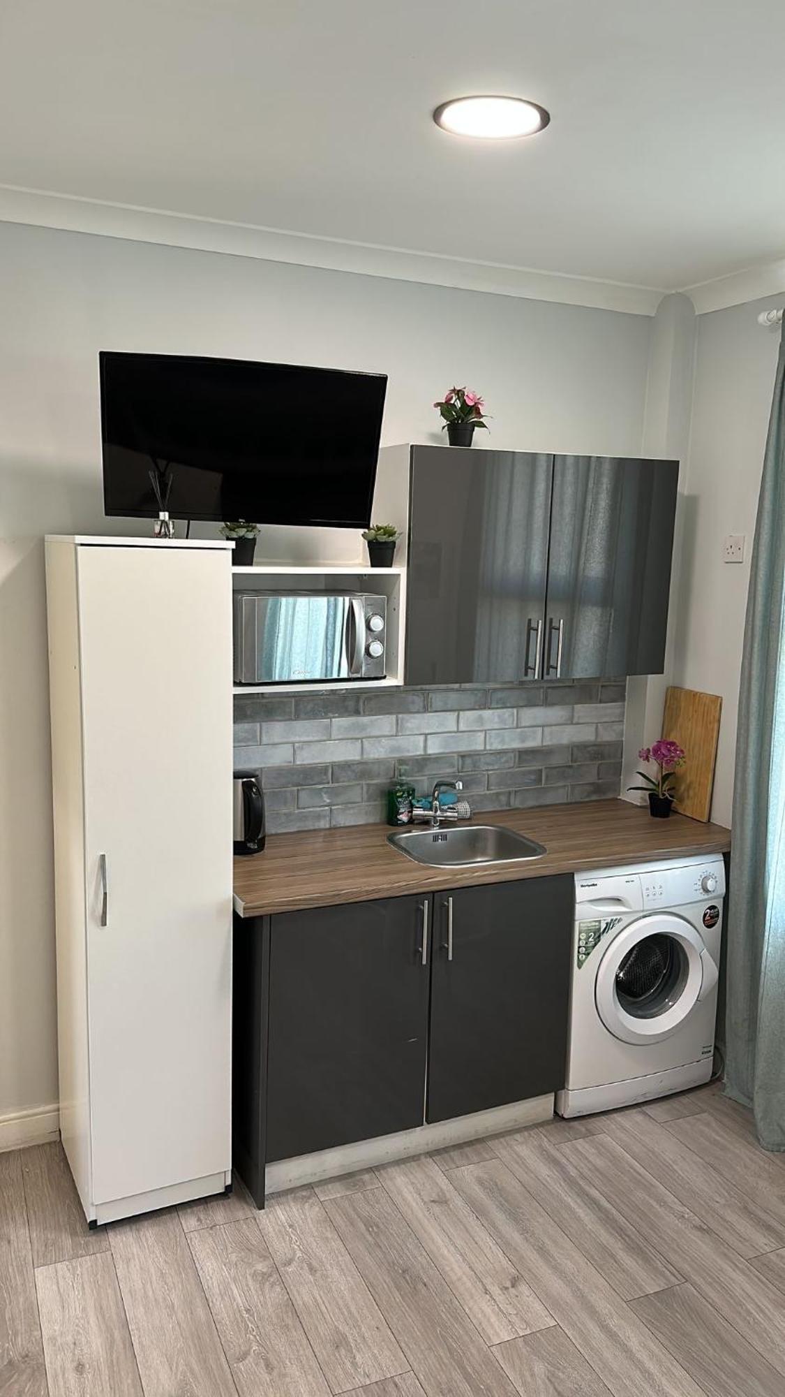 Guest & Rest Apartment