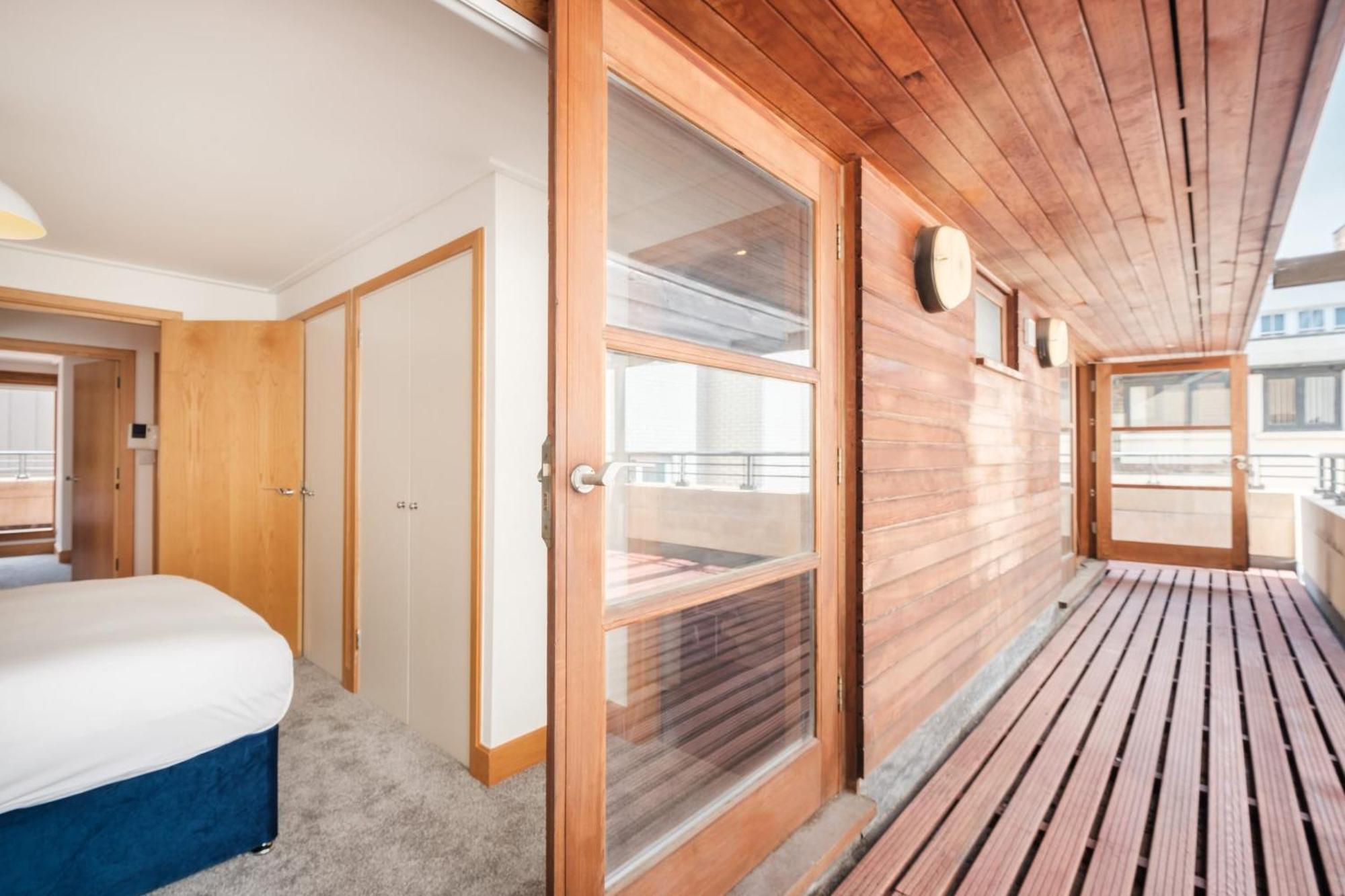 2br Penthouse With Terrace - Heart Of Holborn - Cityapartmentstay *
