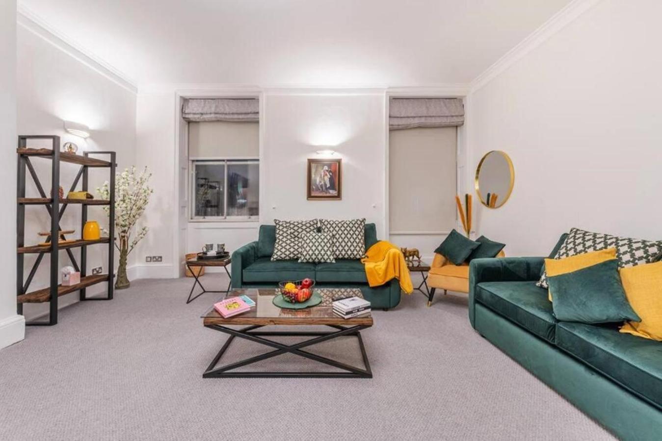 Harley Street Spectacular With High Ceilings, High Luxury