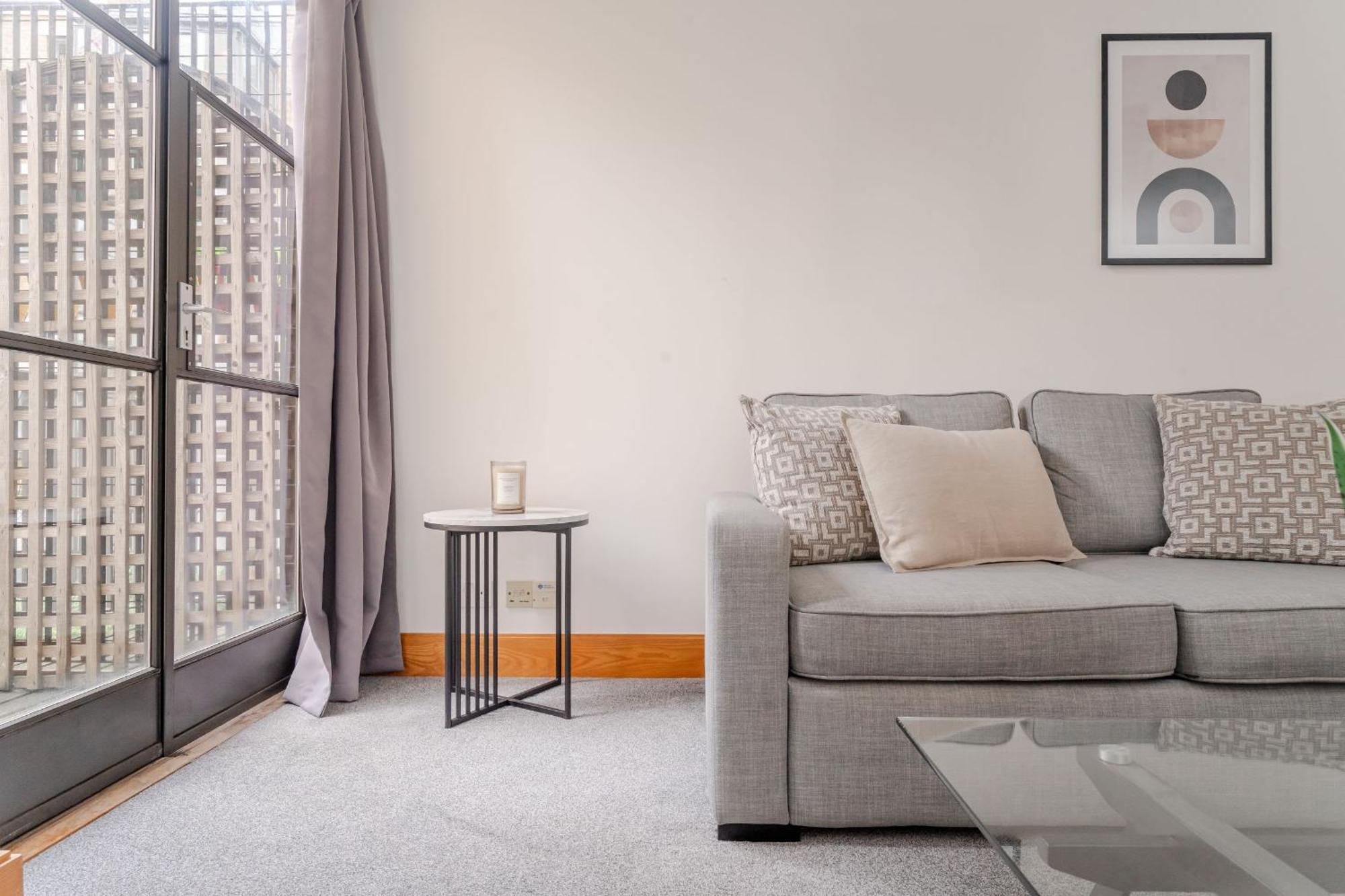 Holborn - 2br Near Covent Garden -cityapartmentstay London