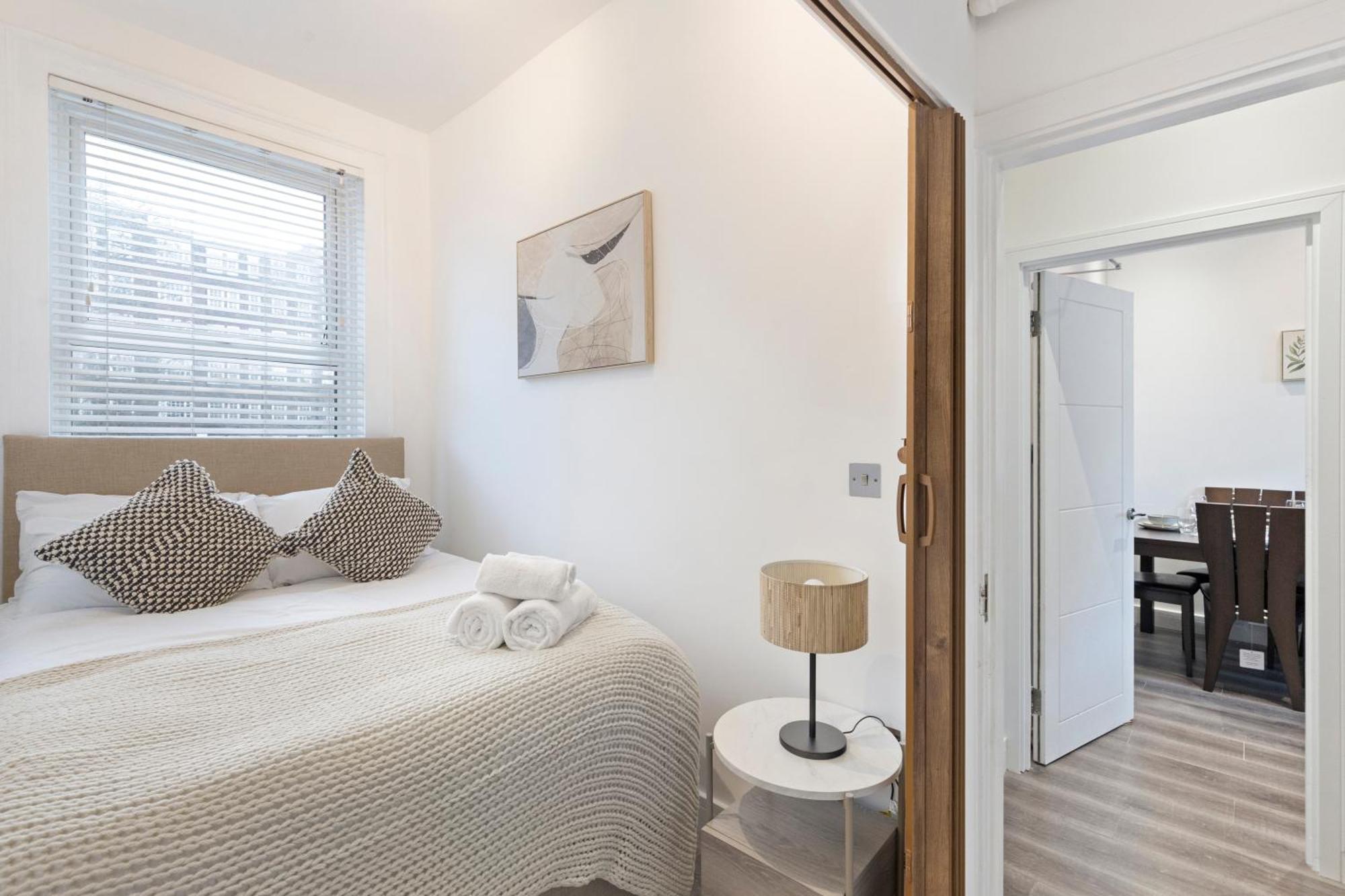 Rose Camden Town 3 Bedroom Sleeps 11